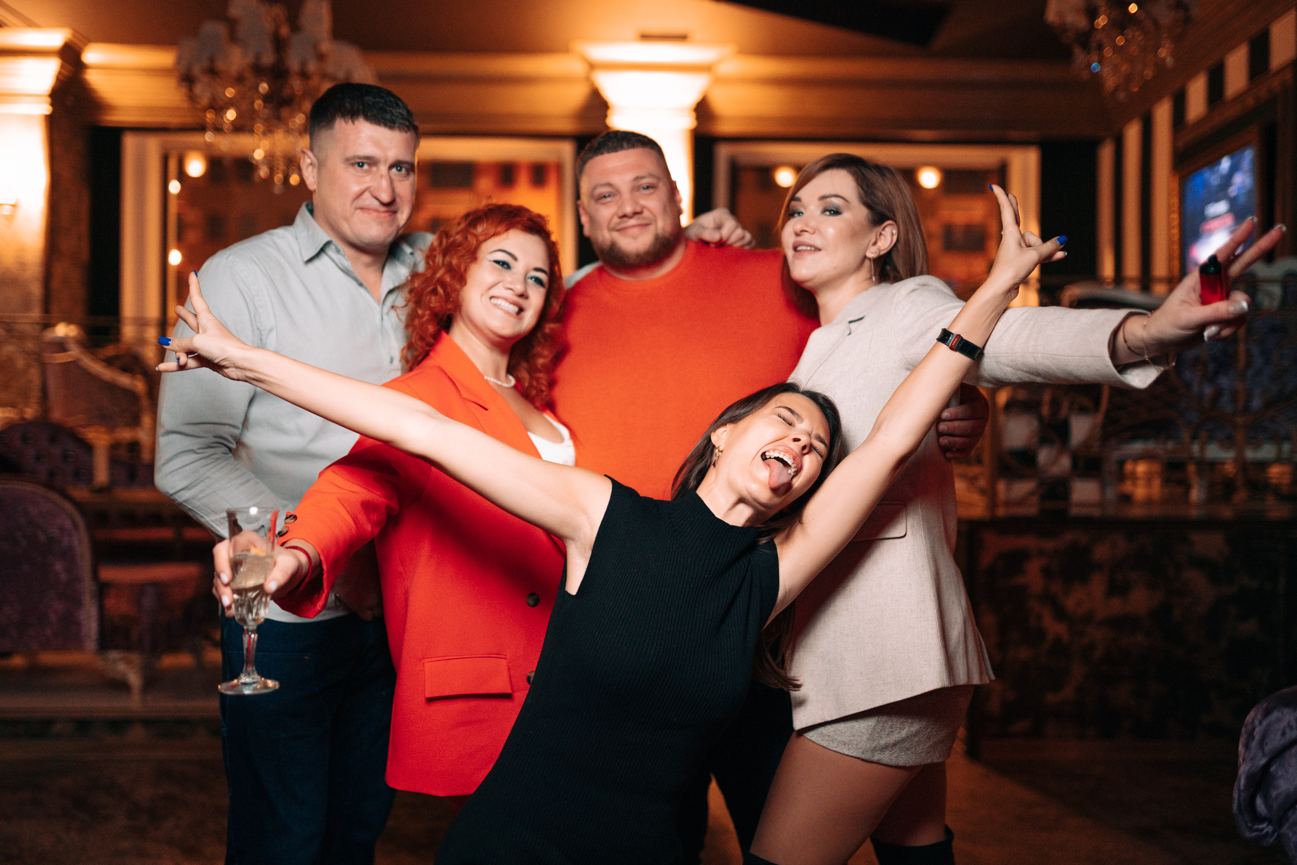 Репортажная фотосъемка дня рождения в ресторане