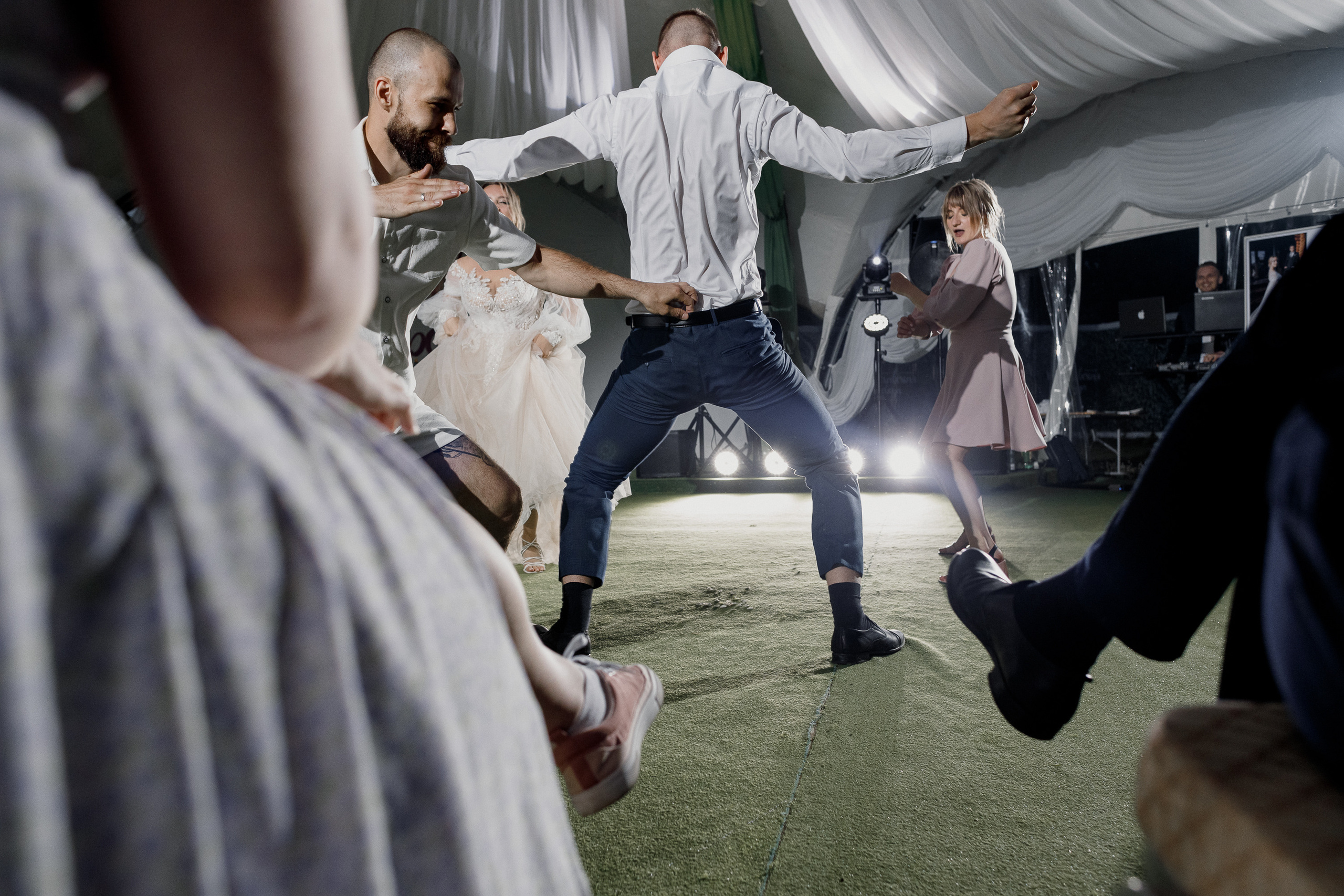 Love is about pleasing each other every day. Свадебный фотограф Дмитрий Воробьев Ярославль