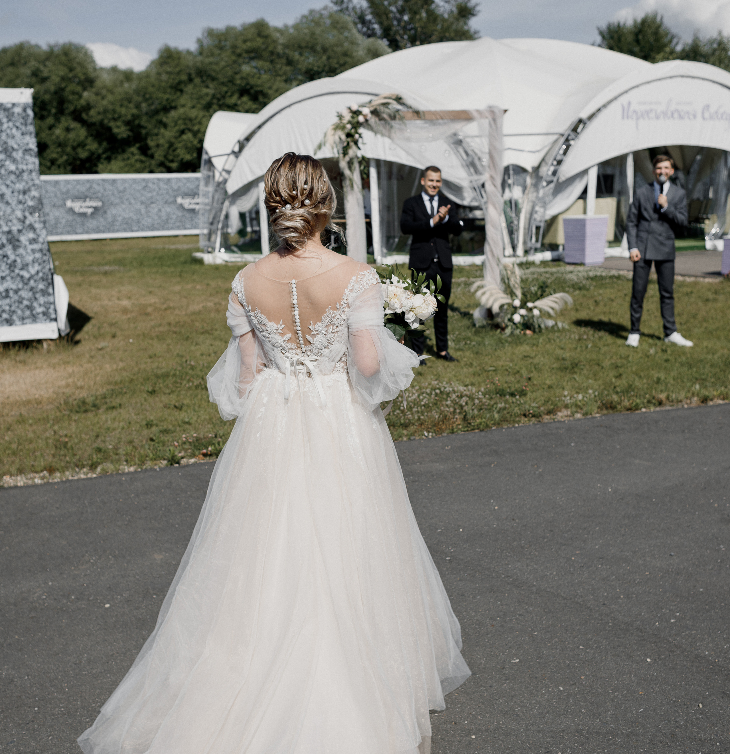 Love is about pleasing each other every day. Свадебный фотограф Дмитрий Воробьев Ярославль