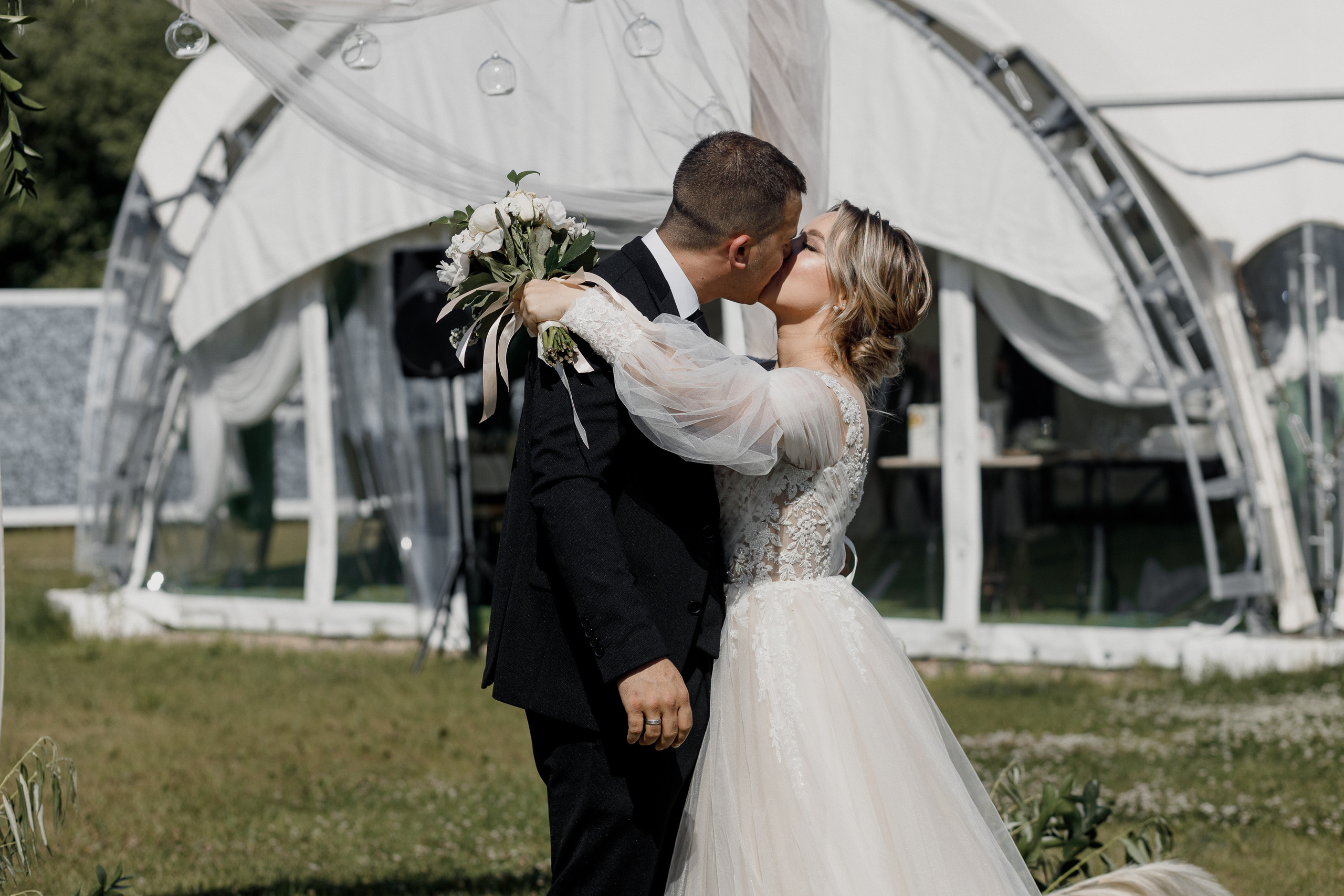 Love is about pleasing each other every day. Свадебный фотограф Дмитрий Воробьев Ярославль