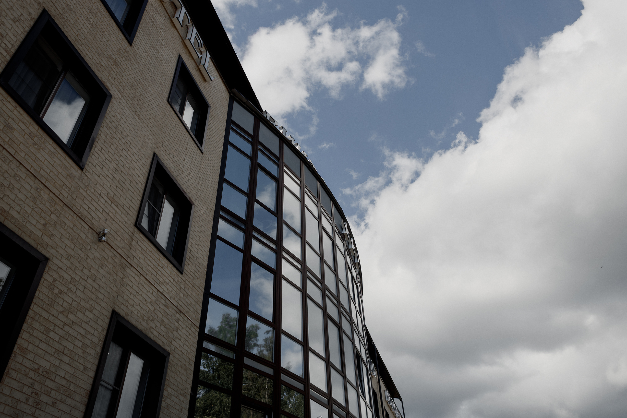 Love is about pleasing each other every day. Свадебный фотограф Дмитрий Воробьев Ярославль