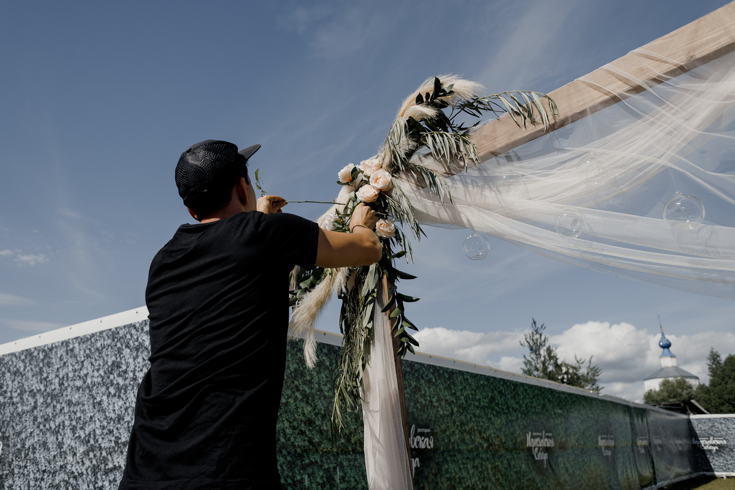 Love is about pleasing each other every day. Свадебный фотограф Дмитрий Воробьев Ярославль