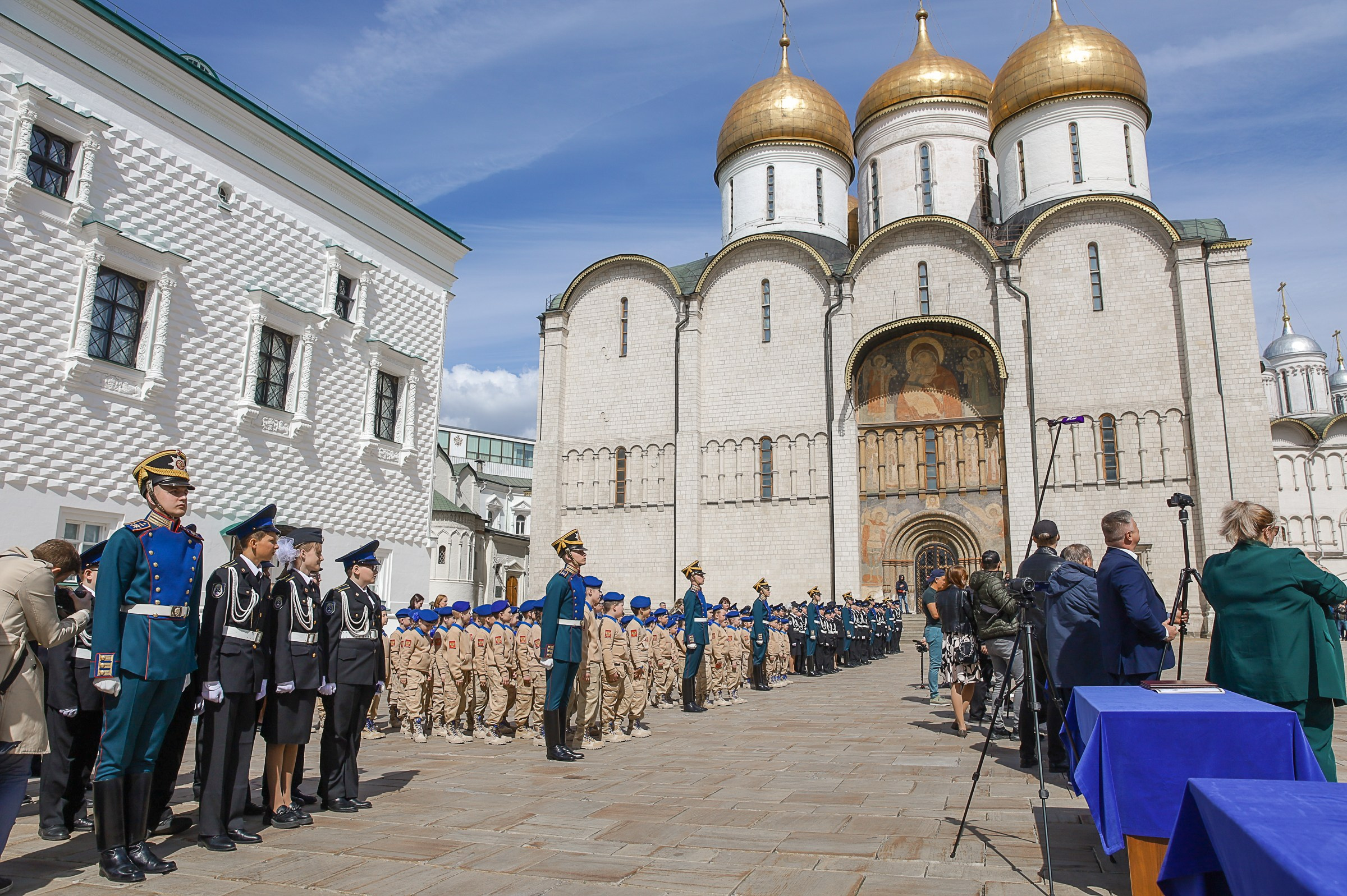 ПРИСЯГА ЮНАРМЕЙЦЕВ. СОБОРНАЯ ПЛОЩАДЬ КРЕМЛЯ. Фотограф в Москве Ольга Колесникова