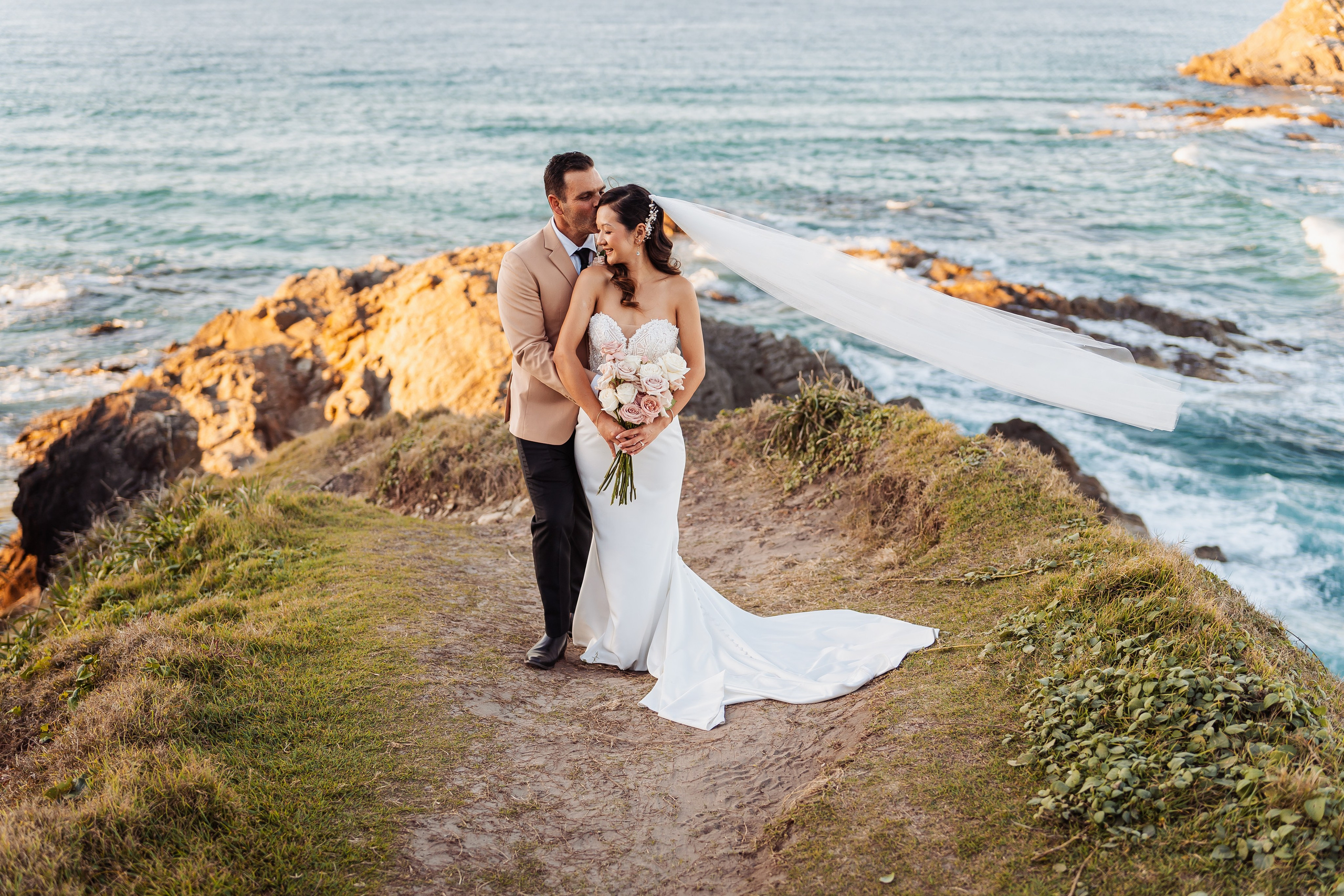 Golden Moments Editing — We do Wedding’s Retouch and Video Editing