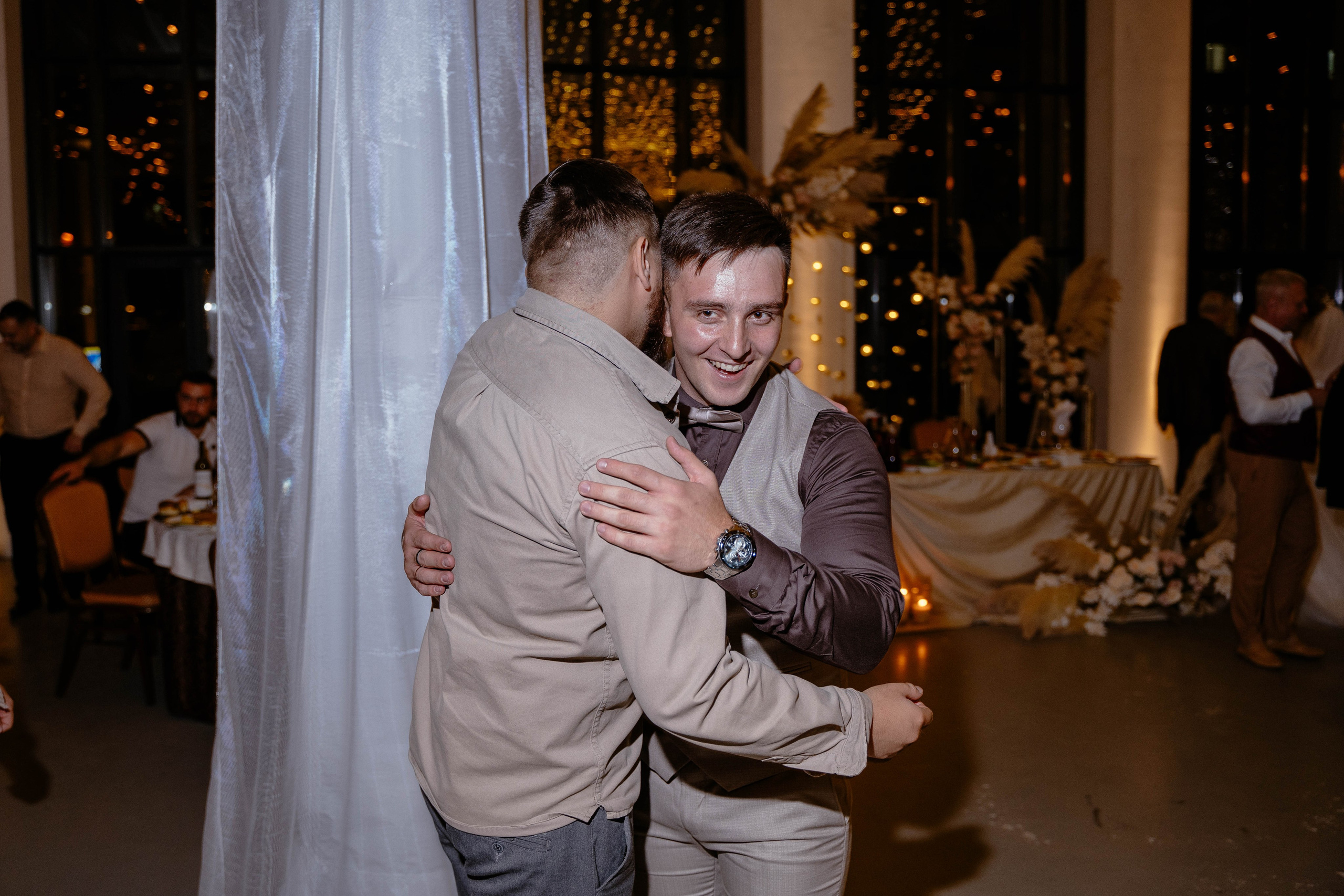 Свадебный день Магомеда и Вероники. Фотограф Чита. Индивидуальные портреты, LoveStory, свадьбы