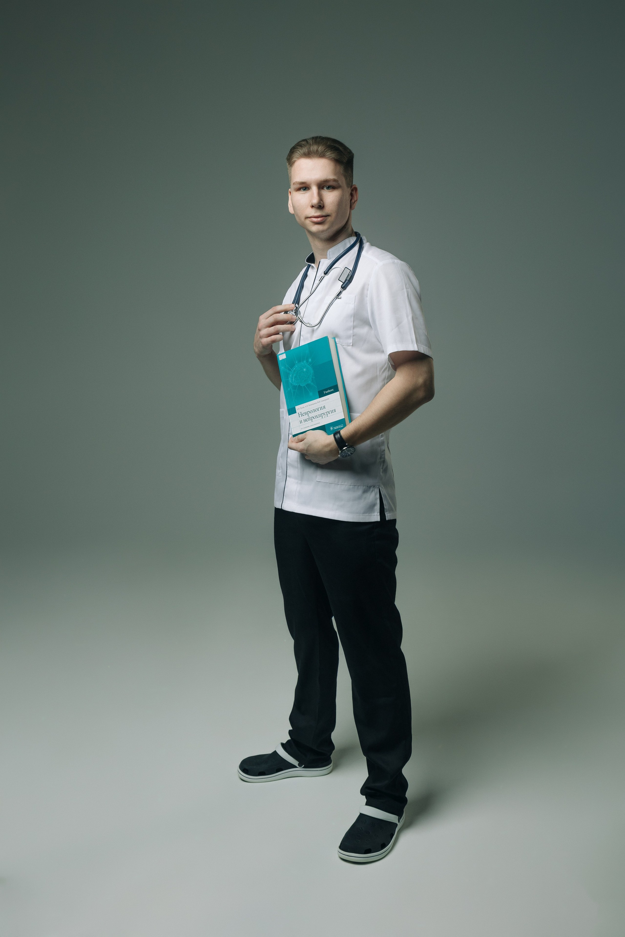 Студия Space. Импульсный свет. Портретный фотограф в Иваново Виталий Павлинский