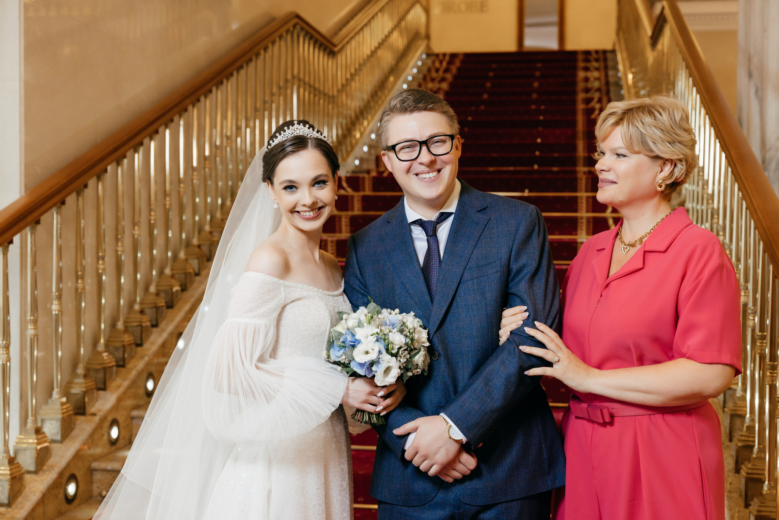 4 часа фотосессия и ЗАГС в Москве. Свадебный фотограф Катя Мухина | Москва