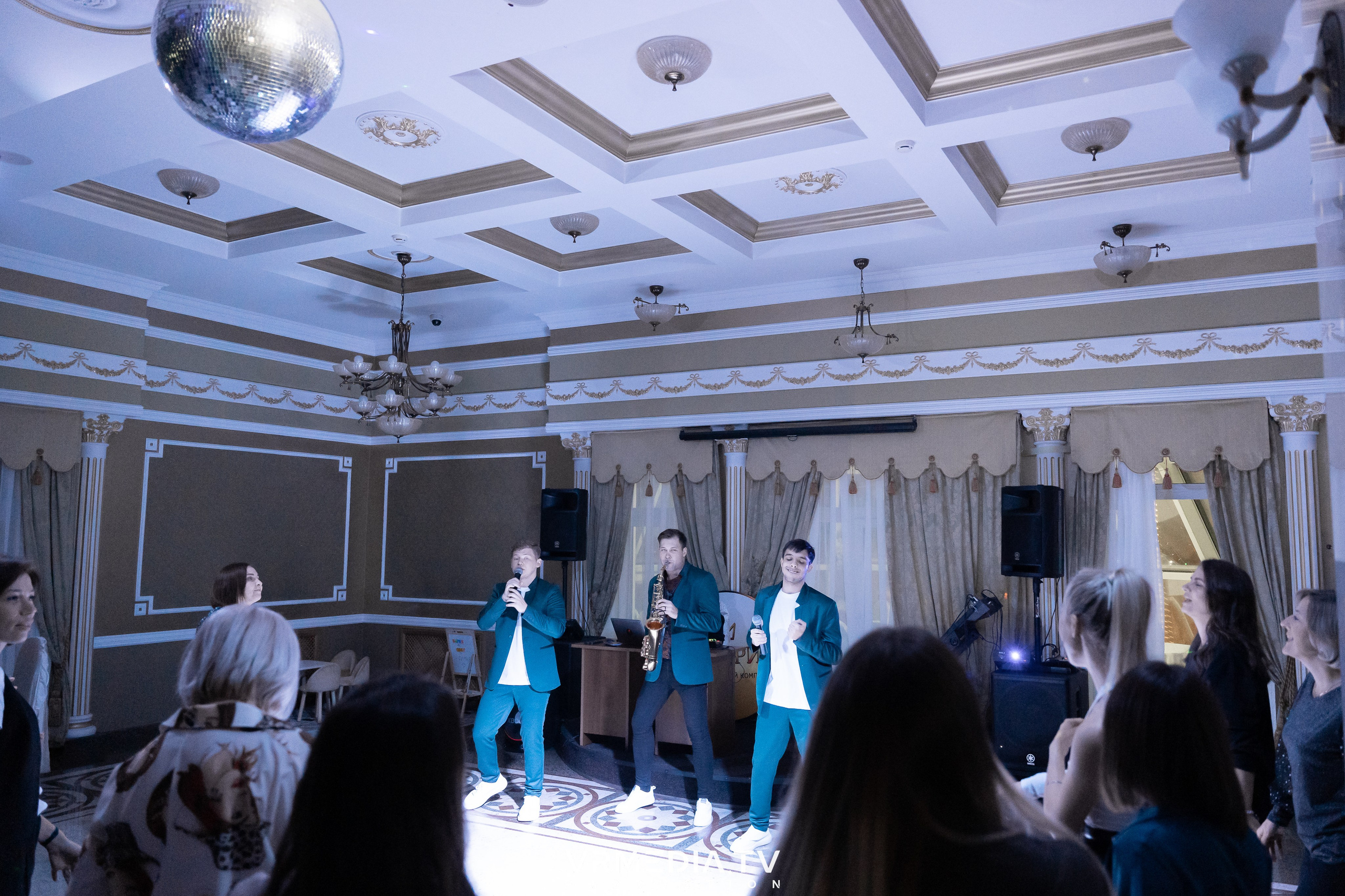 Bad Boys Band в ресторане «Империя»