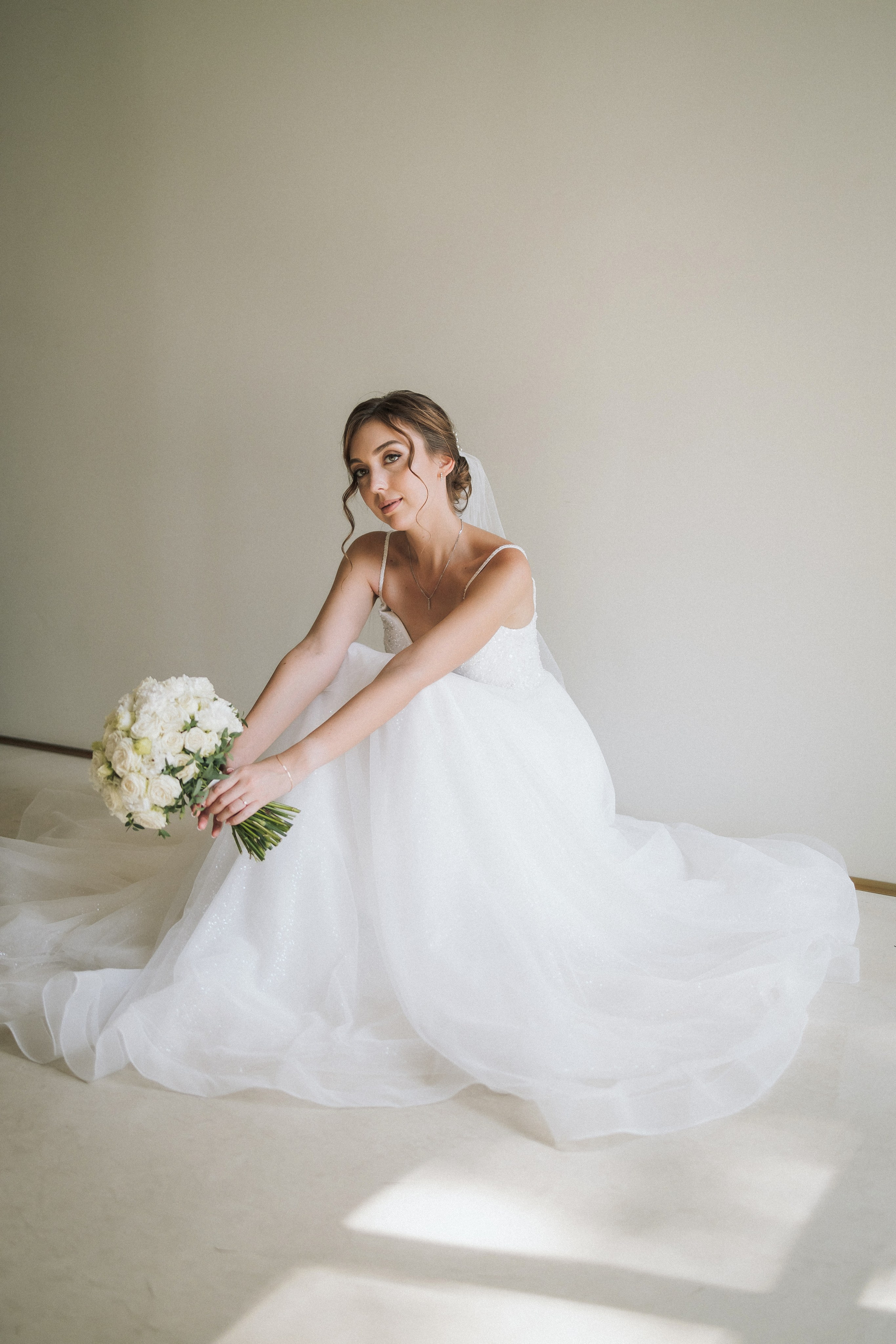 Свадебная прогулка Екатерины и Евгения. Свадебная фотография. Арина Рубах