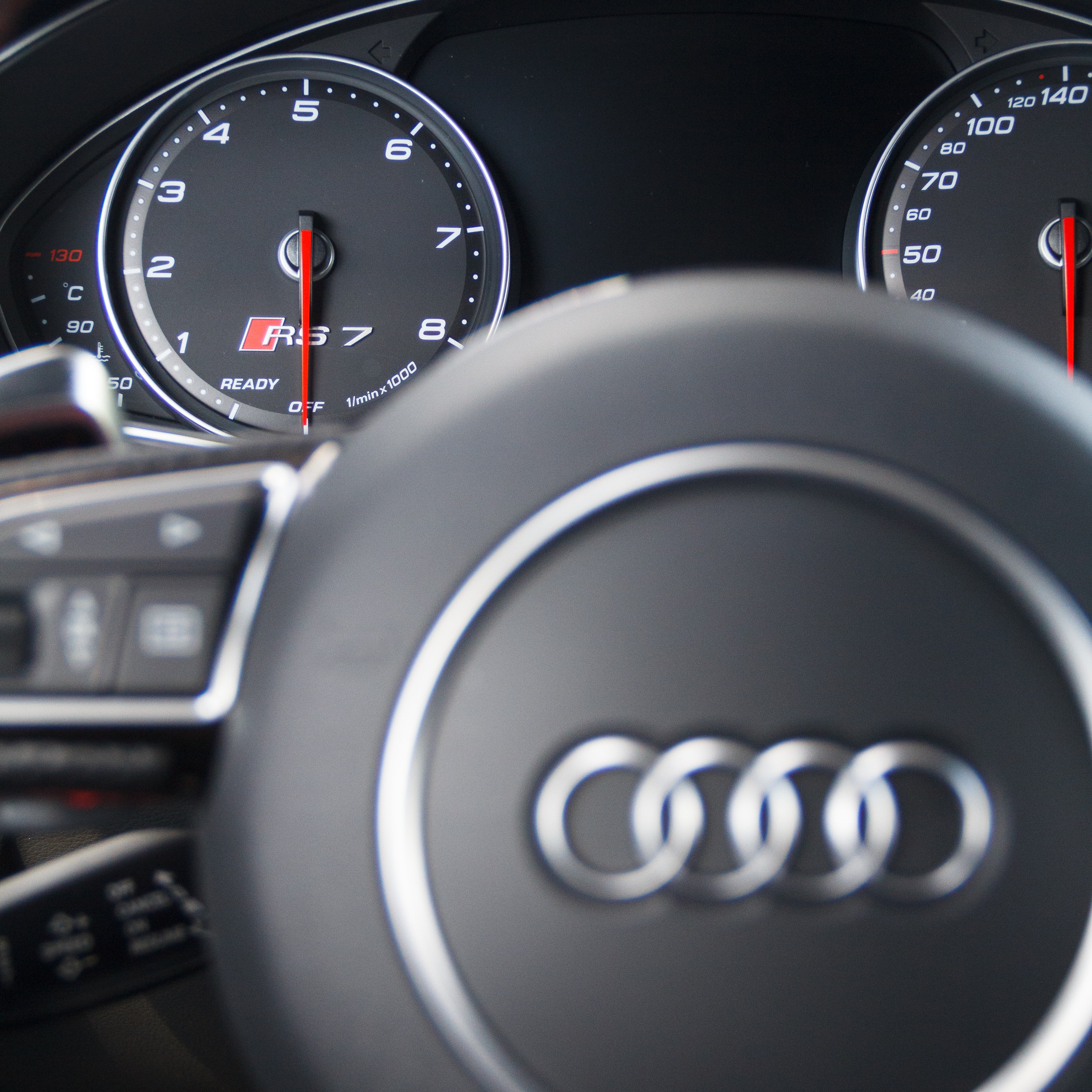 Рекламный контент. Фотограф Алексей Веселов