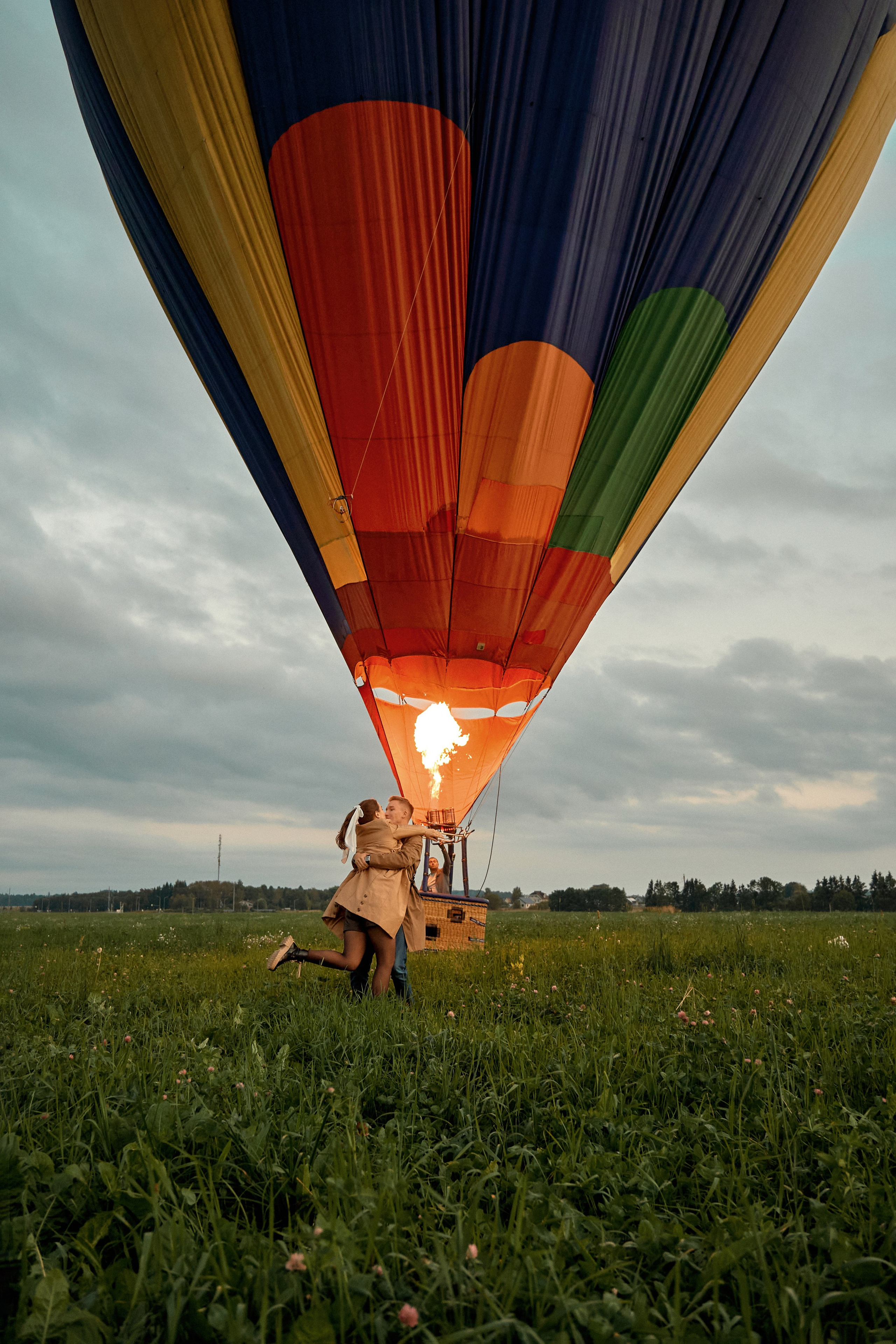 Максим & Мария воздушный шар. Фотограф в Санкт-Петербурге Цуркан Алёна