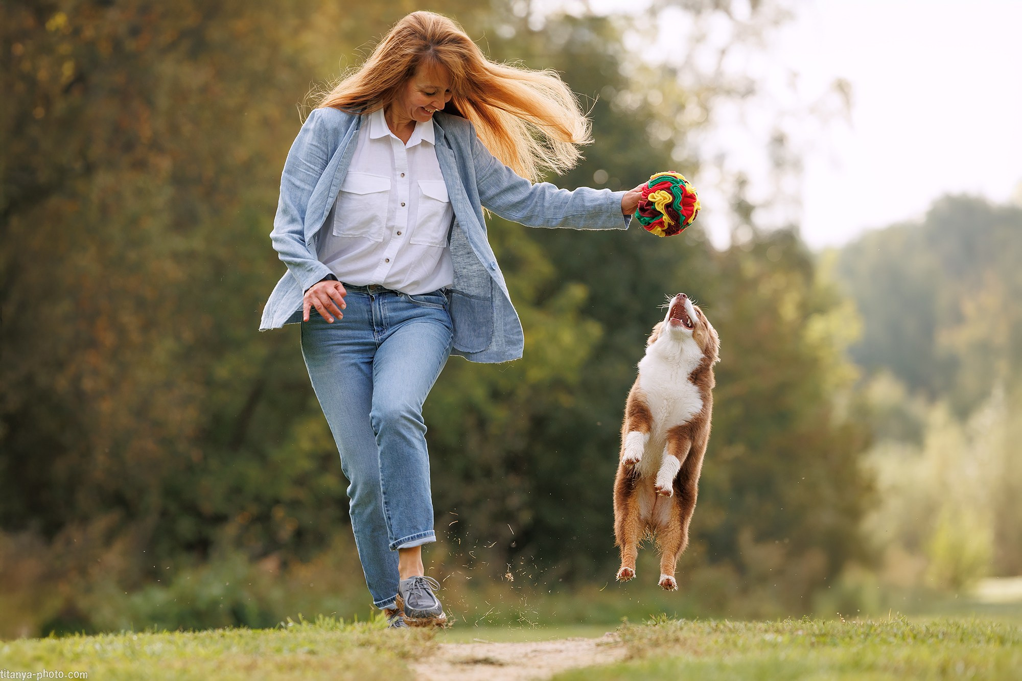 Наталья и мини аусси Ника. Фотограф собак, фотограф-анималист Аня Титова (Titanya). Москва