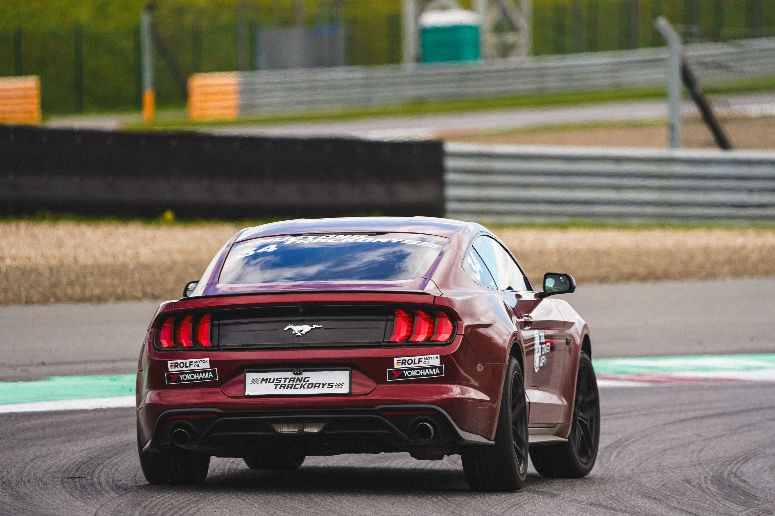 Mustang track days. Автомобильный фотограф Шакая Кирилл