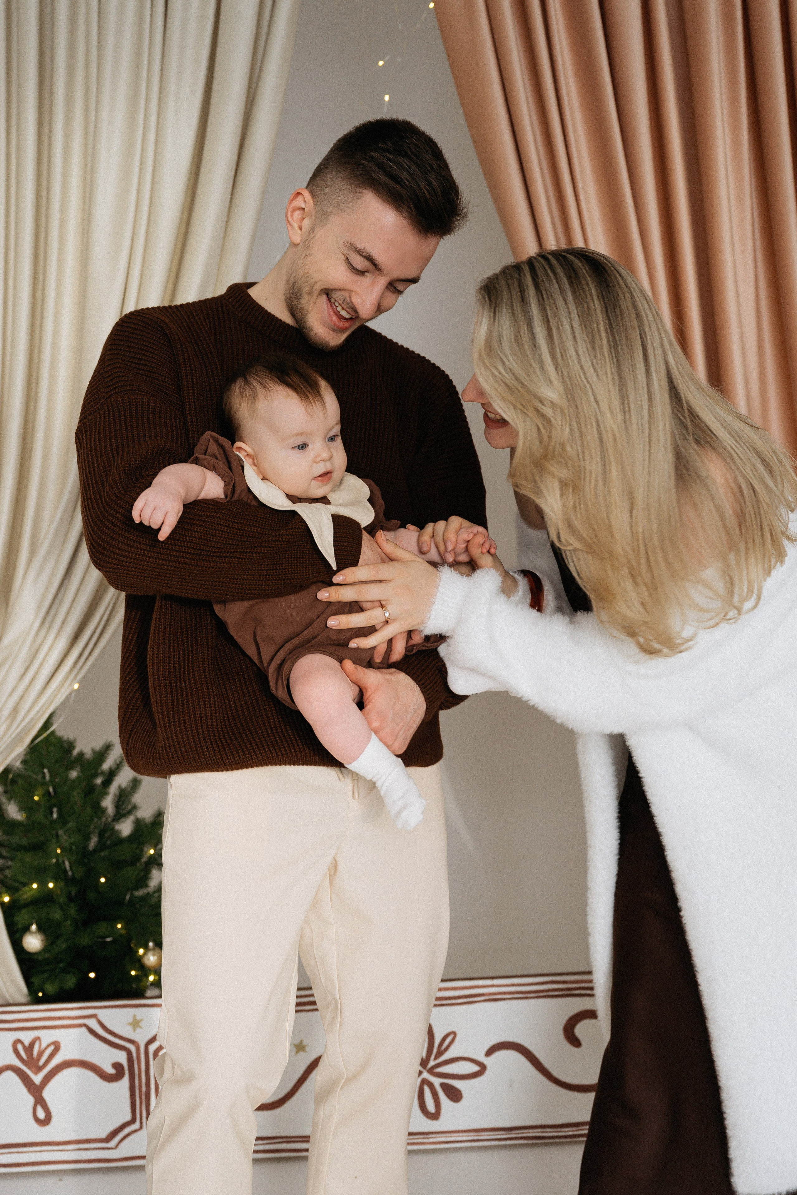 Миша, Саша и Кира. Тамара Власова