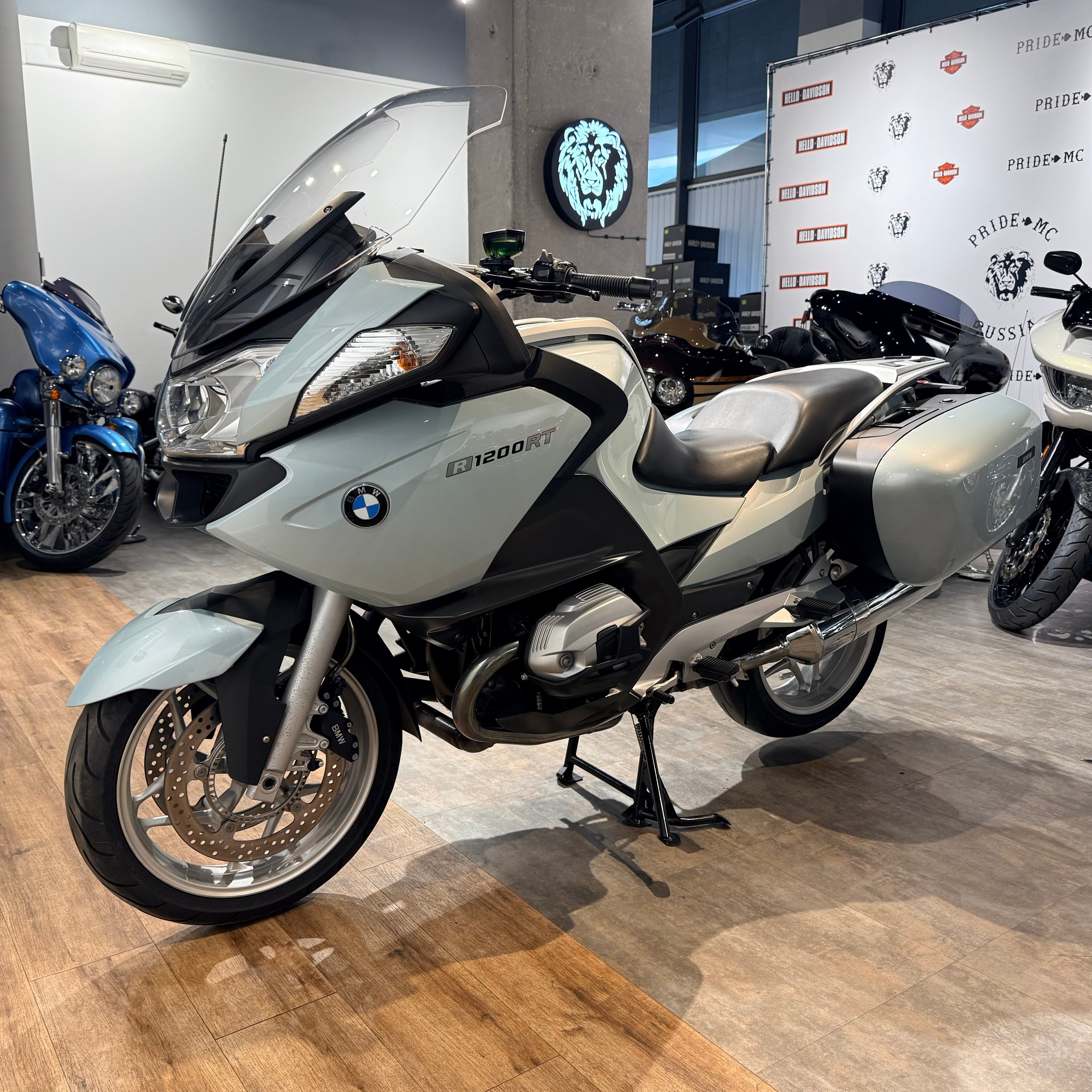 2010 ВМW R1200RТ Oyster Grey Metаlliс (VIN *WВ10*9636). Hello Davidson, Москва. Только хорошие мотоциклы…