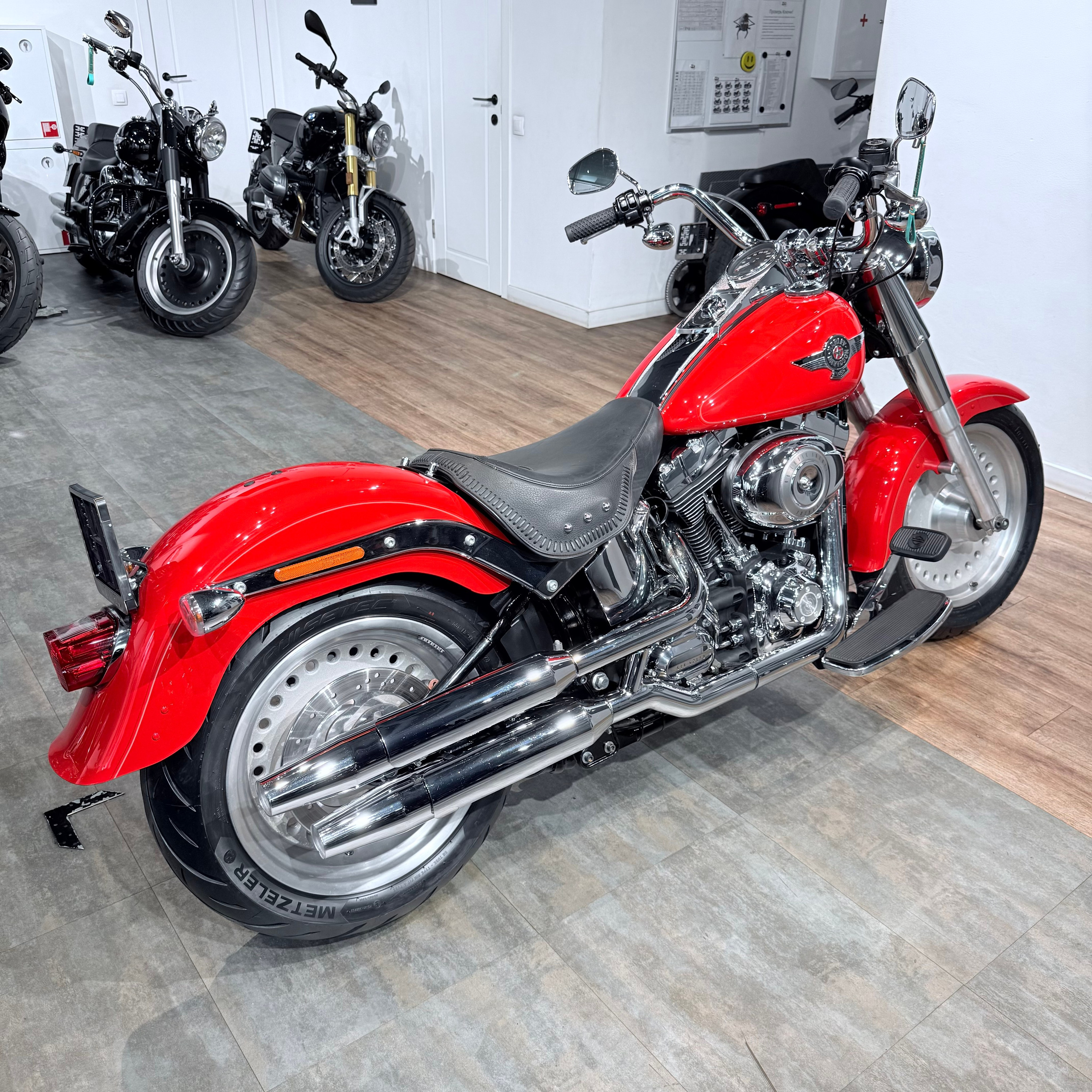 2010 Fat Boy АВS Rеd Сherry Реаrl. Hello Davidson, Москва. Только хорошие мотоциклы…