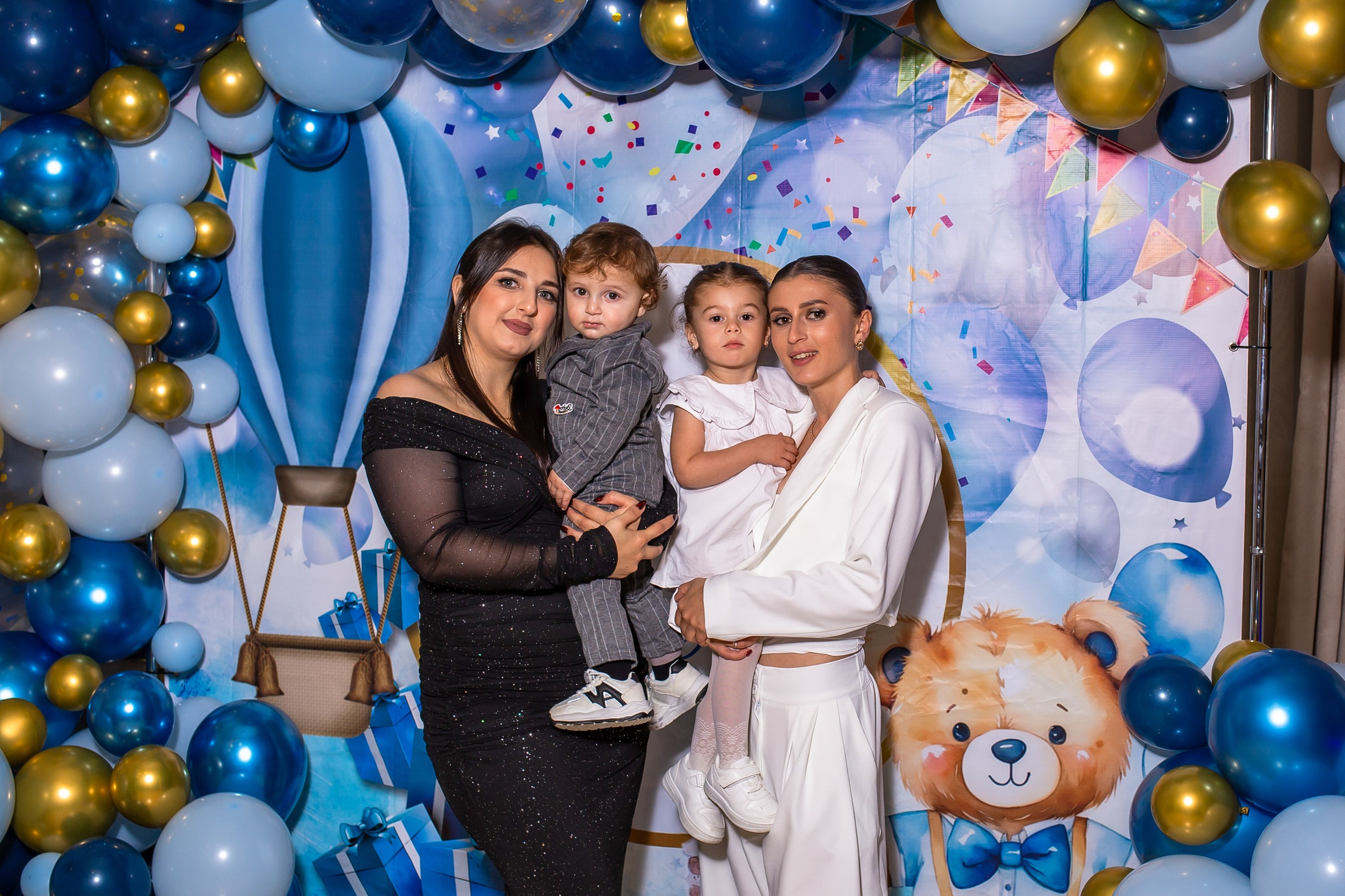 Фотограф на день рождения и юбилей в Сочи и Адлере — Цена репортажа. Фотограф Сочи Адлер. Солькаева Анастасия