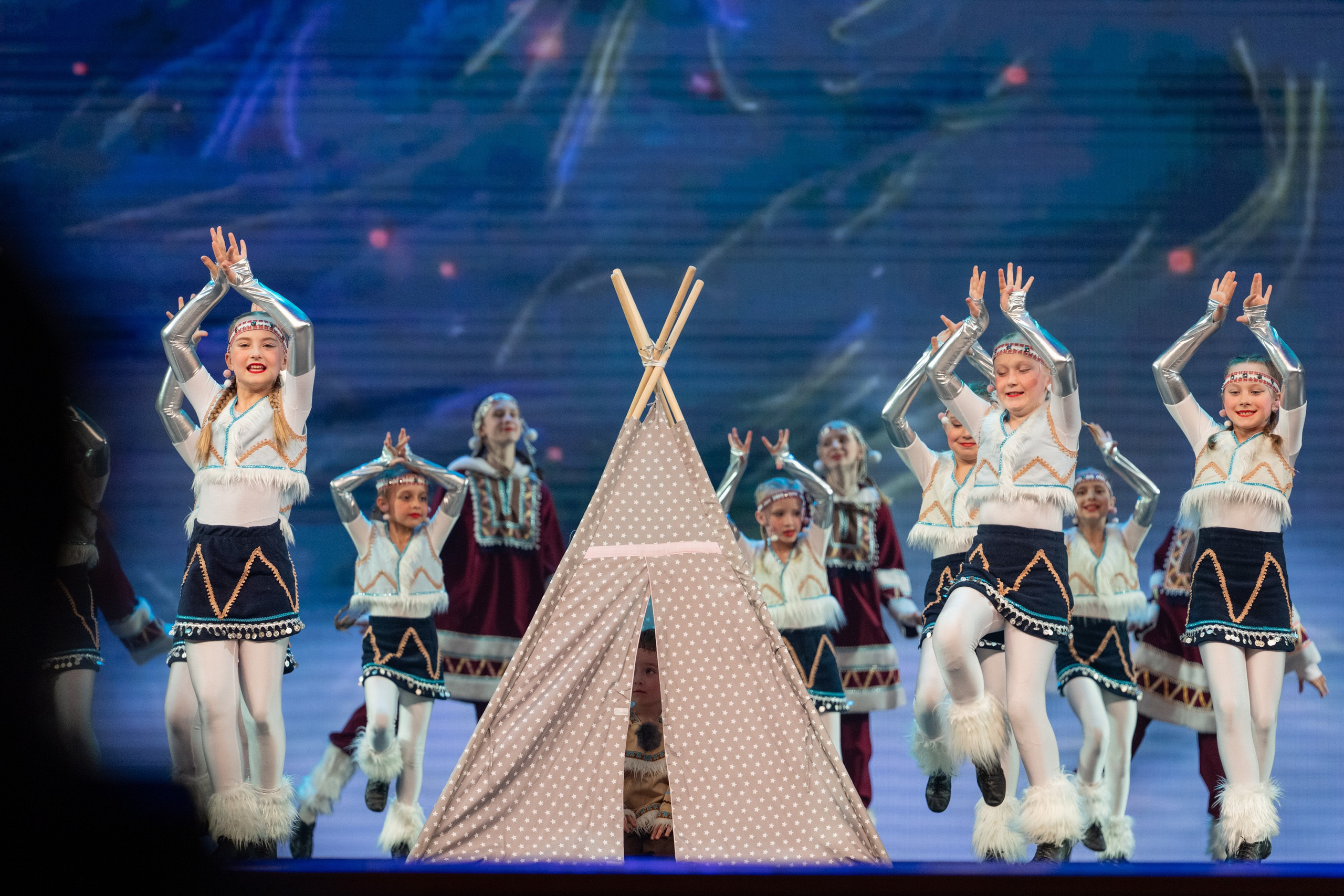 16 мая, г. Москва, Кремль, Концерт. Золотое яблочко