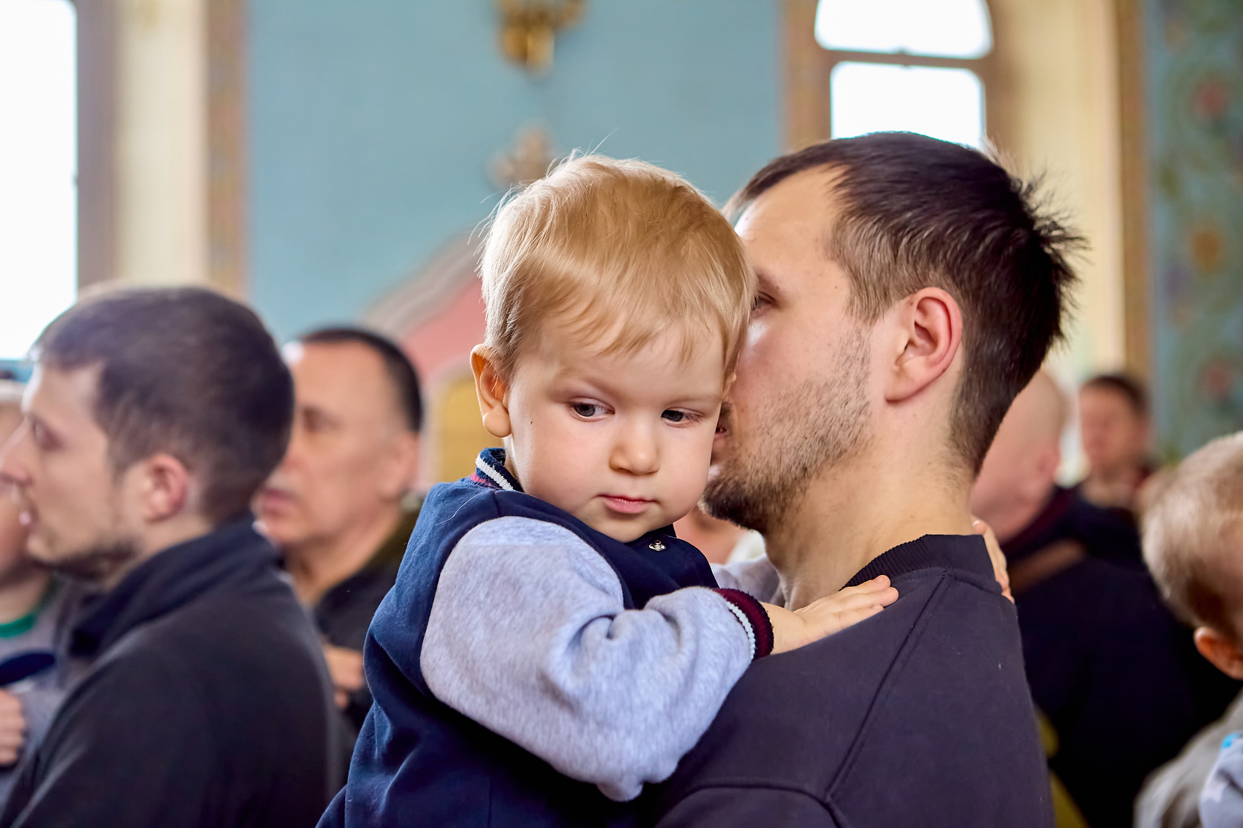 Дети в храме. Фото Николая Голованова.