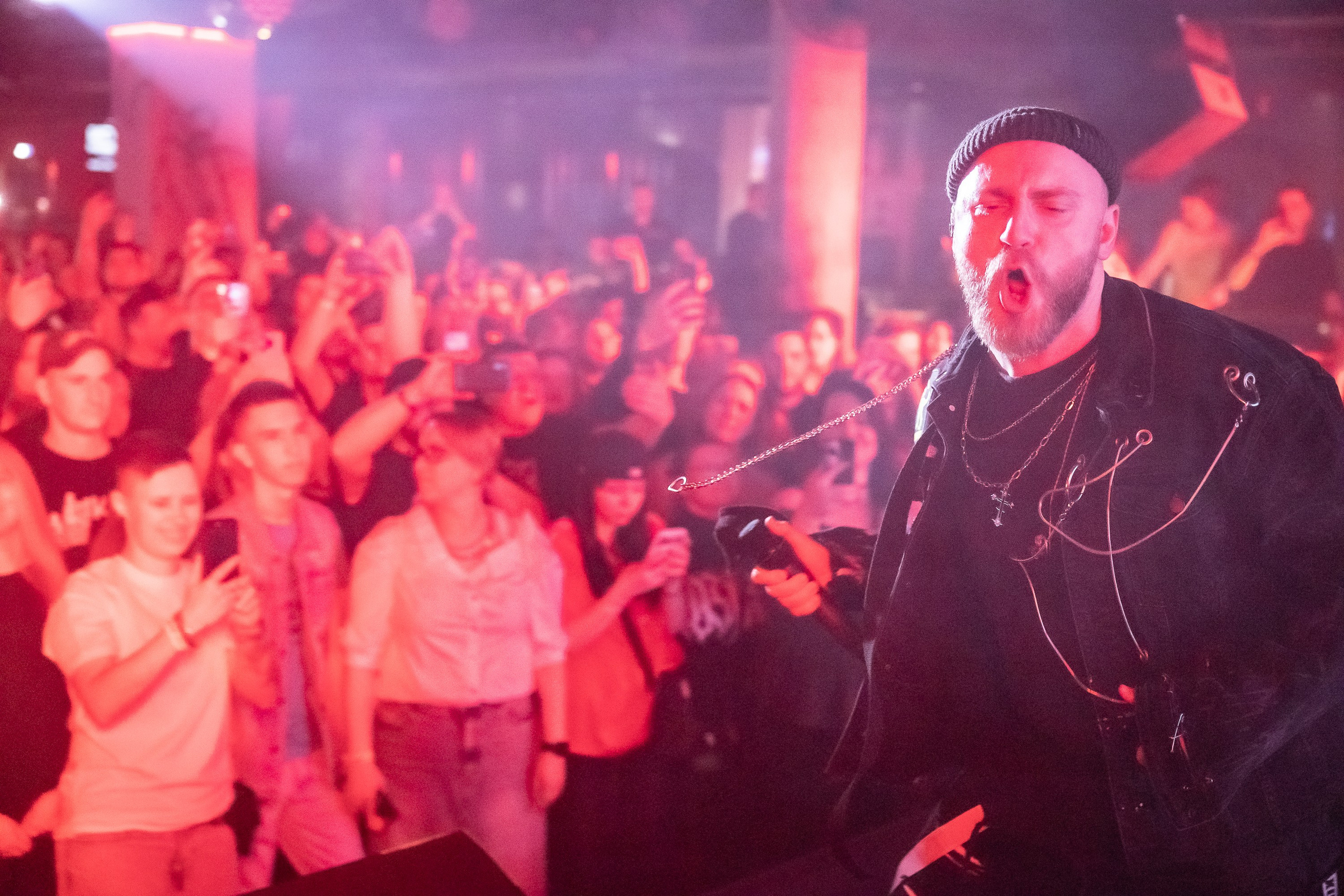 Концерт альтернатив метал группы iOSTRA в «Music bar Мумий Тролль» Москва. Фотограф Владимир Охрименко