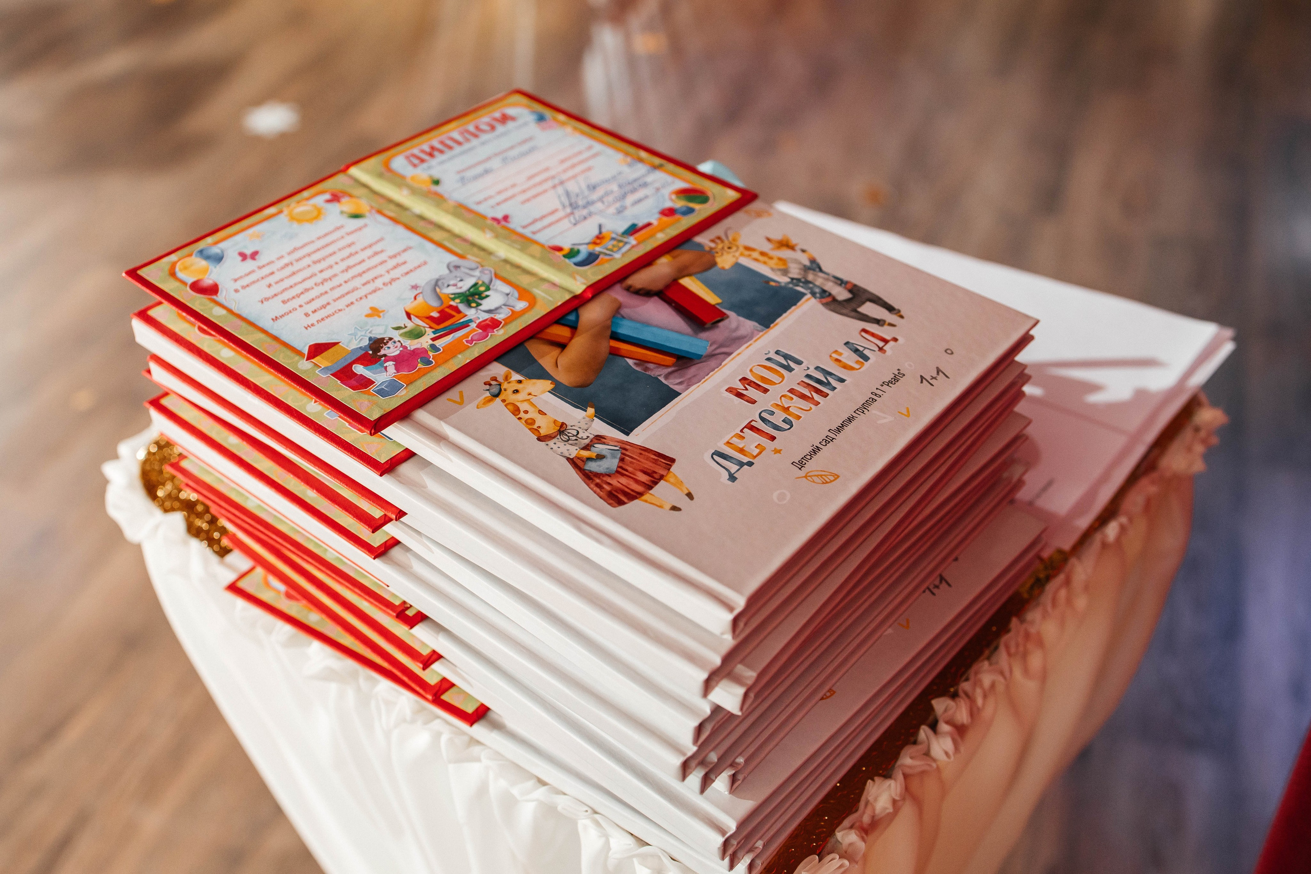 Выпускной в ЛИМПИК. Фотограф в Санкт-Петербурге Виктория Безверхая