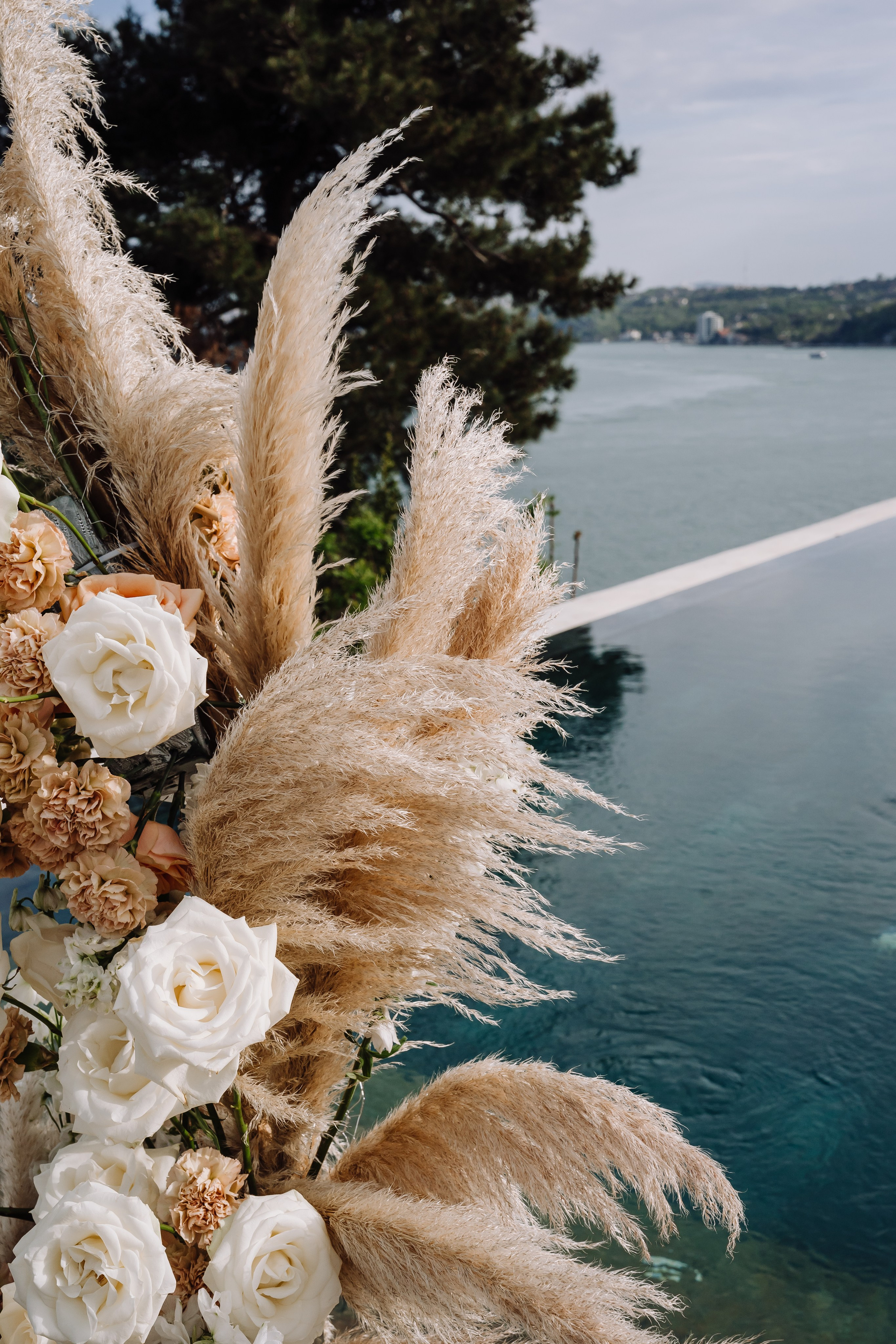 Istanbul Sariyer wedding. Wedding & Documentary Photographer based in Nuremberg — available across Europe & Turkey | Vitalii Nasonov