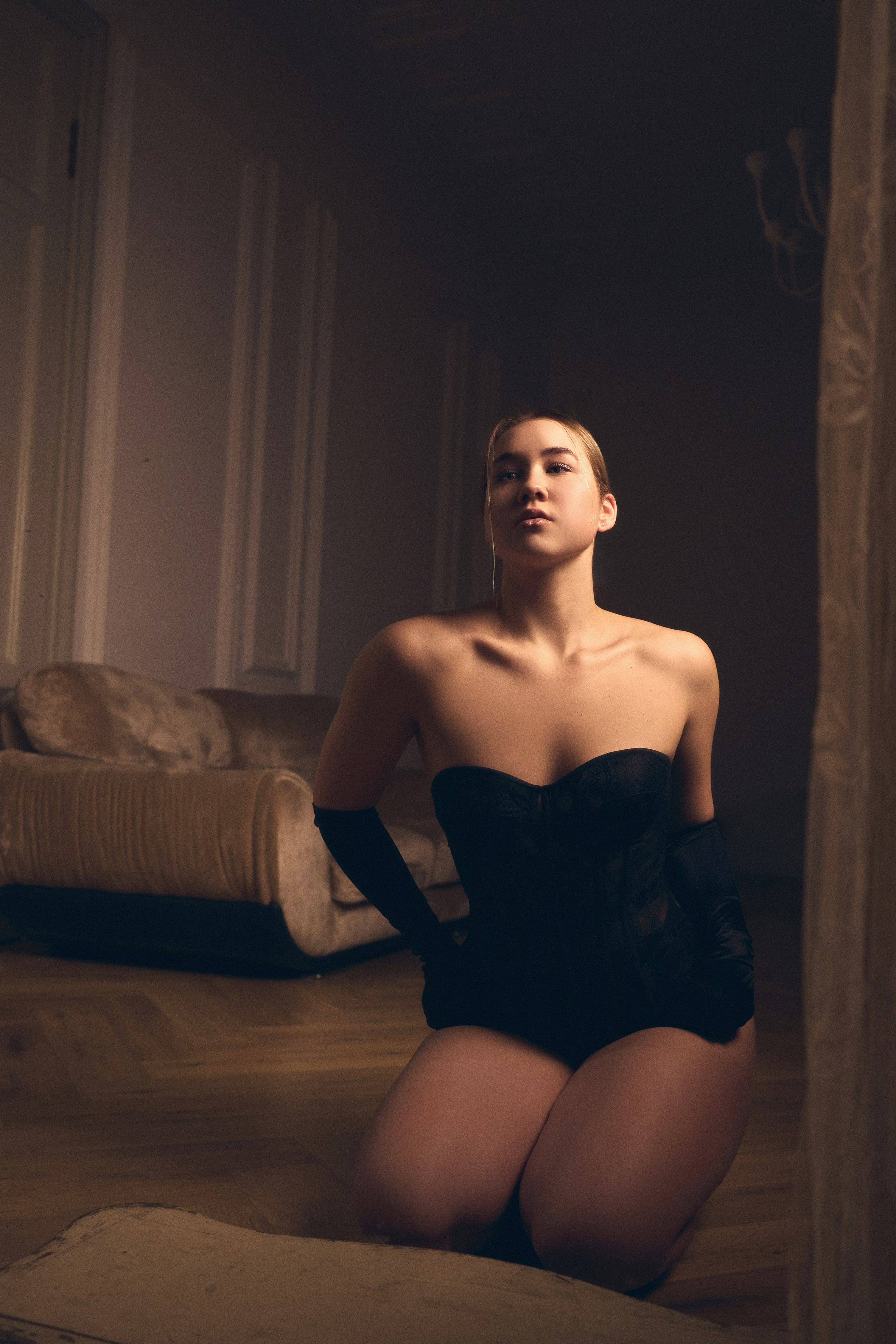 Студийная съемка ALENA. Приветствую, я Стефания. Снимаю в Петербурге. Провожу клиентские съёмки в стиле fashion