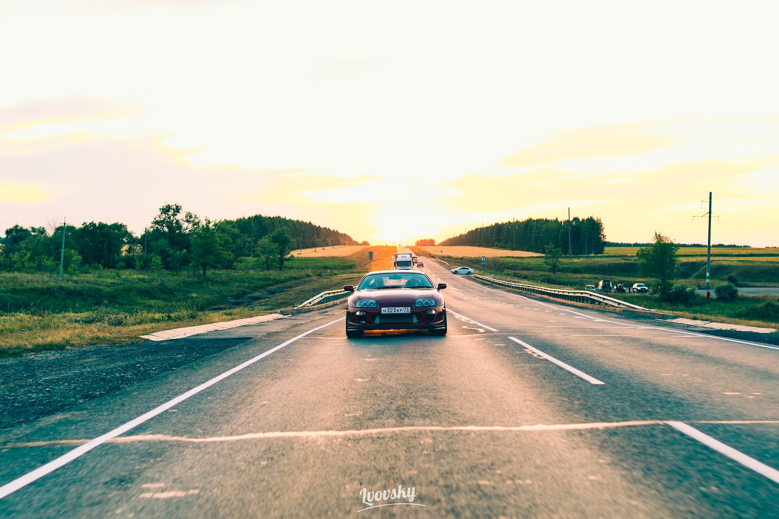 Supra X Laurel. Camera motor
