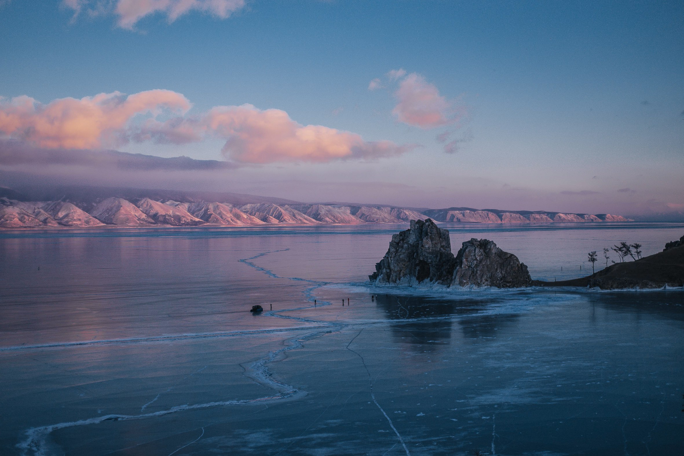 Ольхон: Путеводитель по острову. Фотограф Ольхон/ Индия, Регина