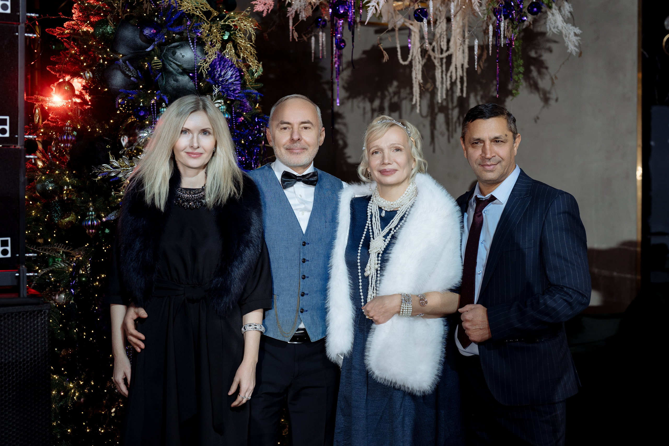 Альбион Тур