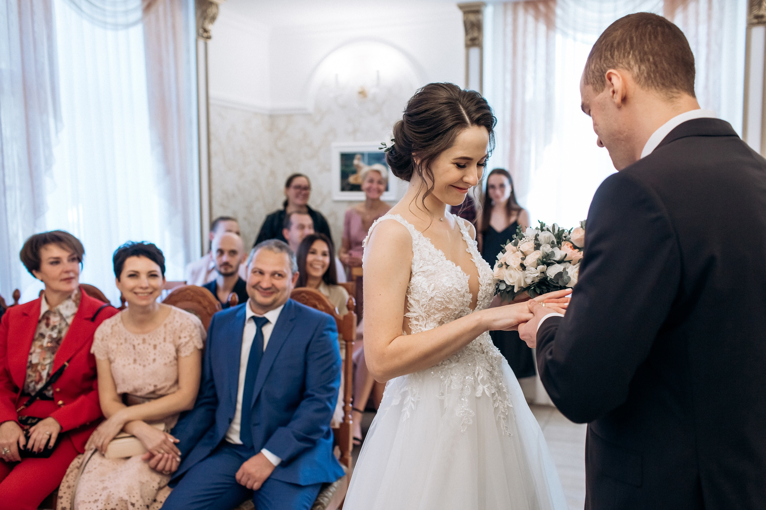 Свадебная фотосессия в Петергофе. Свадебный фотограф в Санкт-Петербурге и Петергофе Андрей Заяц