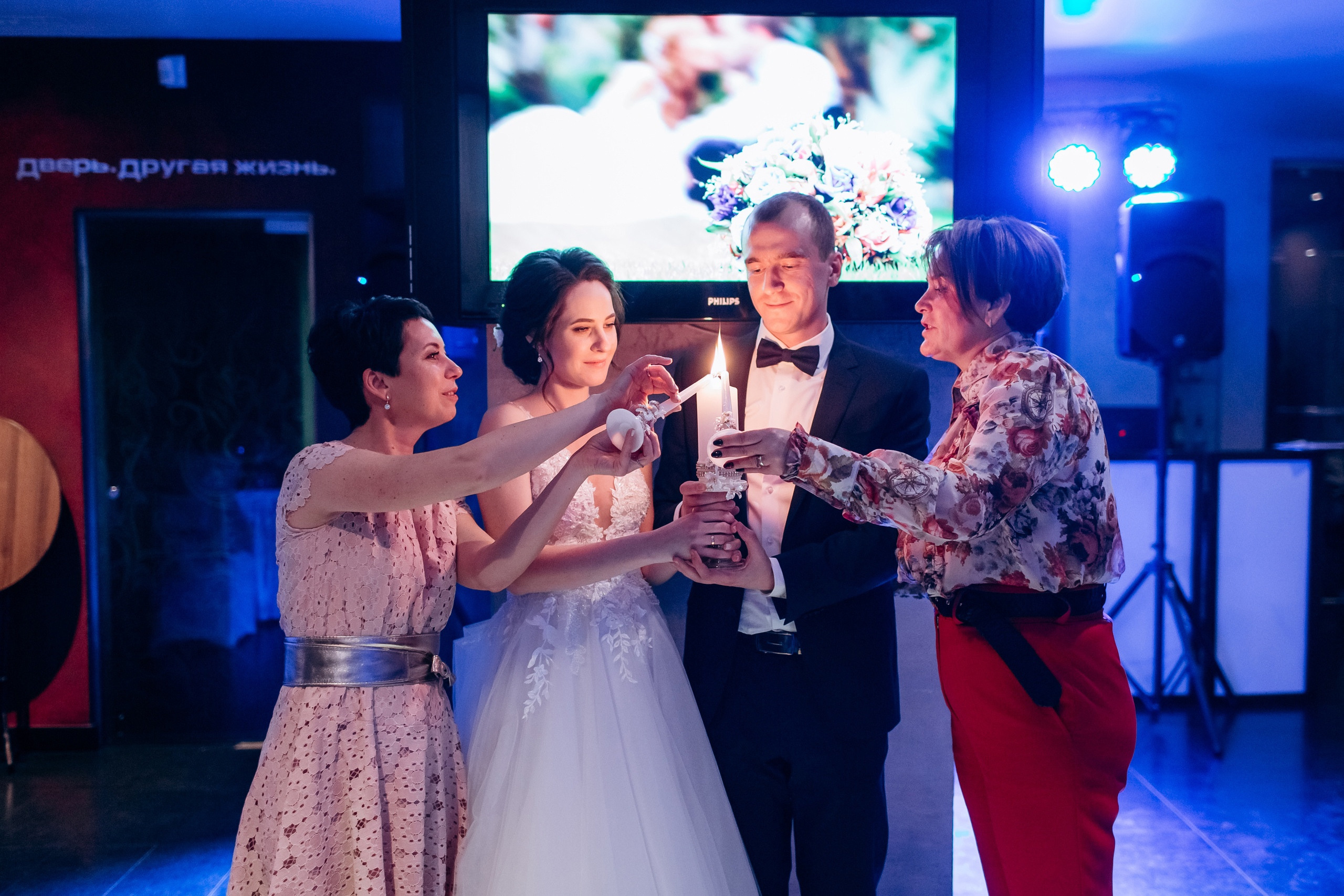 Свадебная фотосессия в Петергофе. Свадебный фотограф в Санкт-Петербурге и Петергофе Андрей Заяц