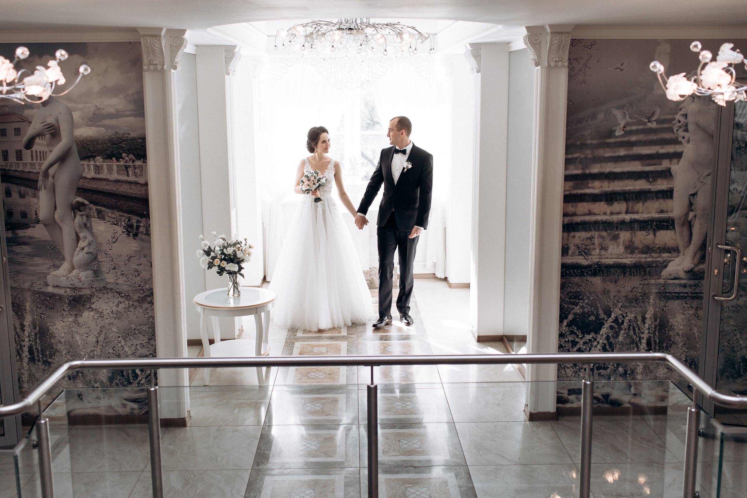 Свадебная фотосессия в Петергофе. Свадебный фотограф в Санкт-Петербурге и Петергофе Андрей Заяц