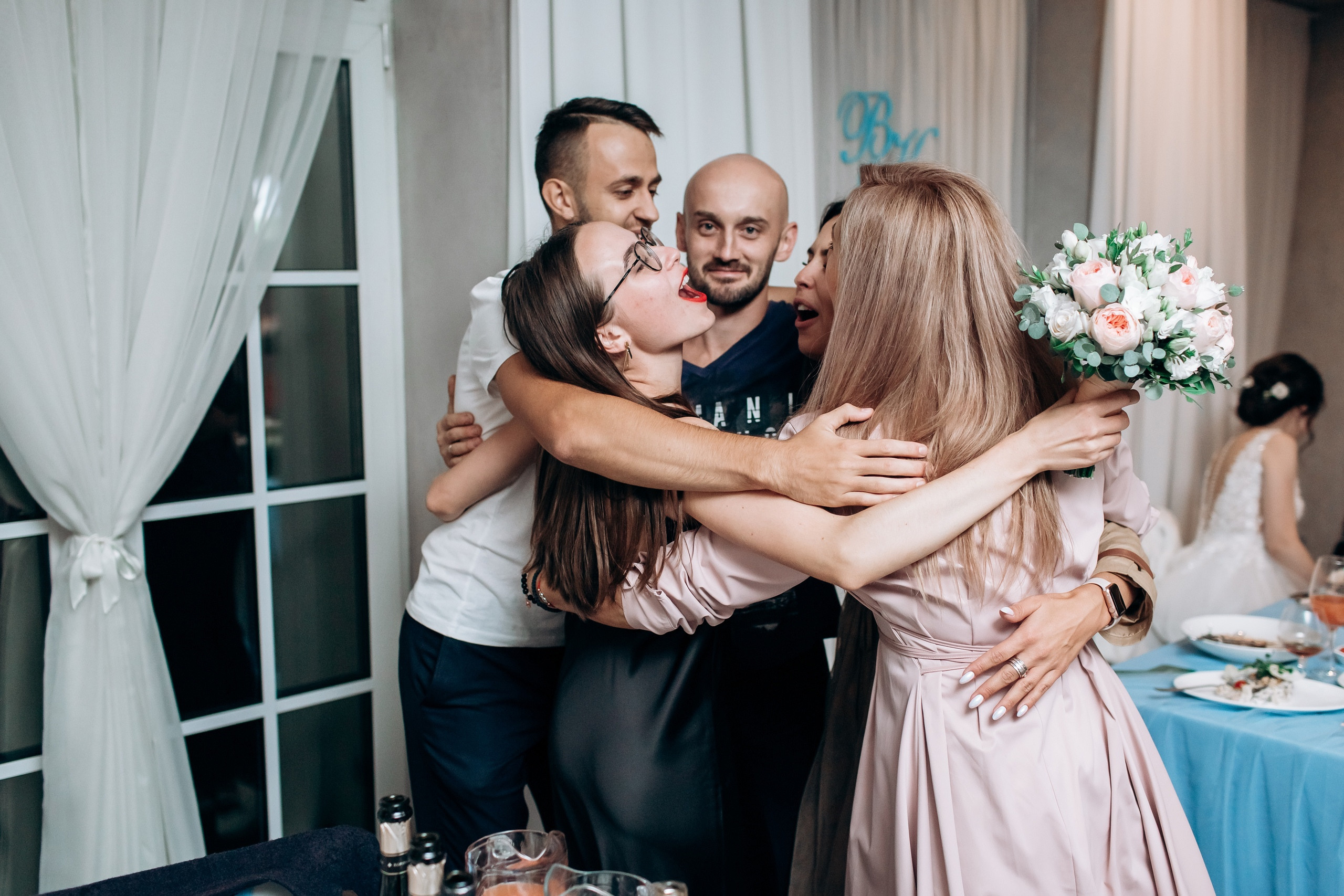 Свадебная фотосессия в Петергофе. Свадебный фотограф в Санкт-Петербурге и Петергофе Андрей Заяц