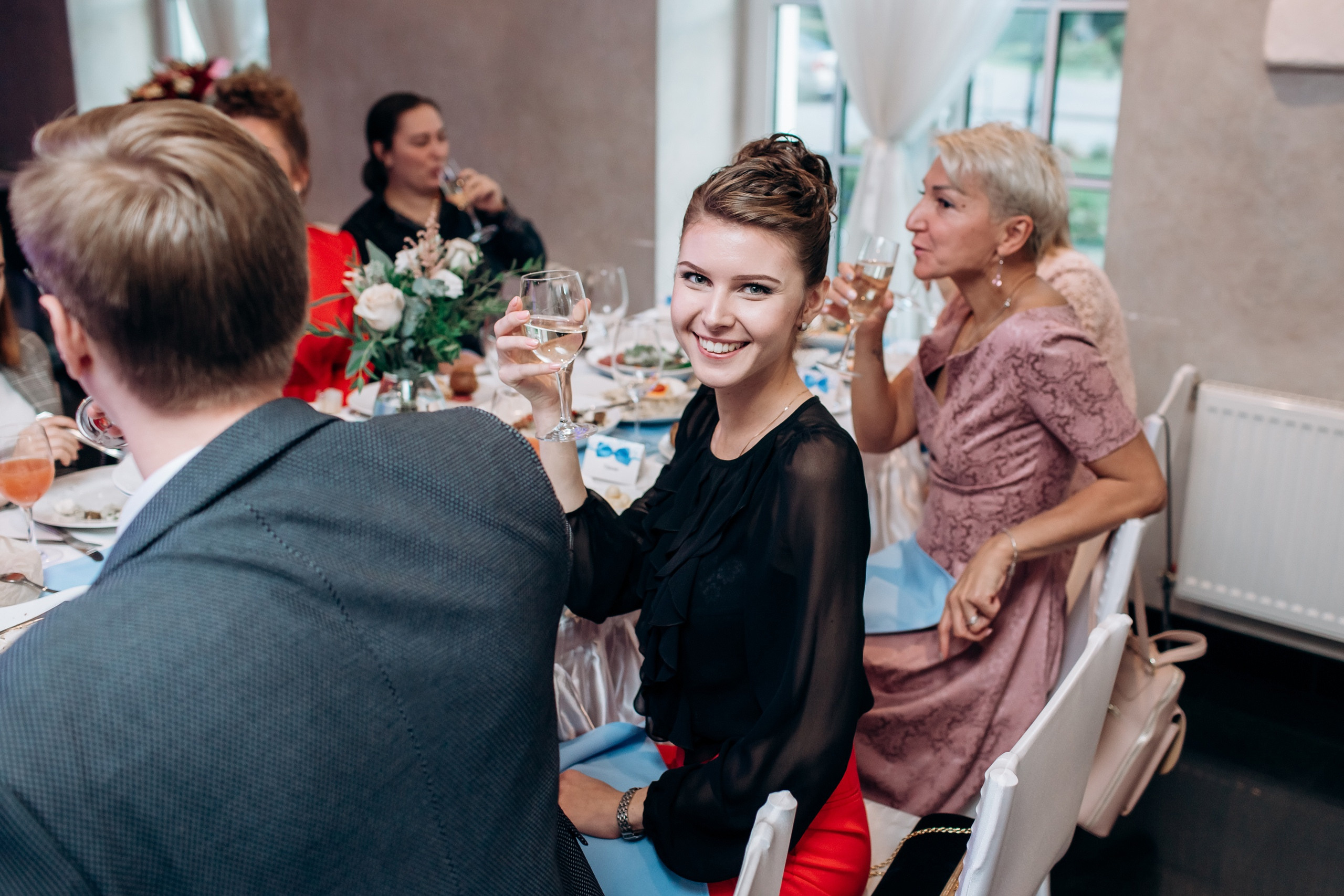 Свадебная фотосессия в Петергофе. Свадебный фотограф в Санкт-Петербурге и Петергофе Андрей Заяц