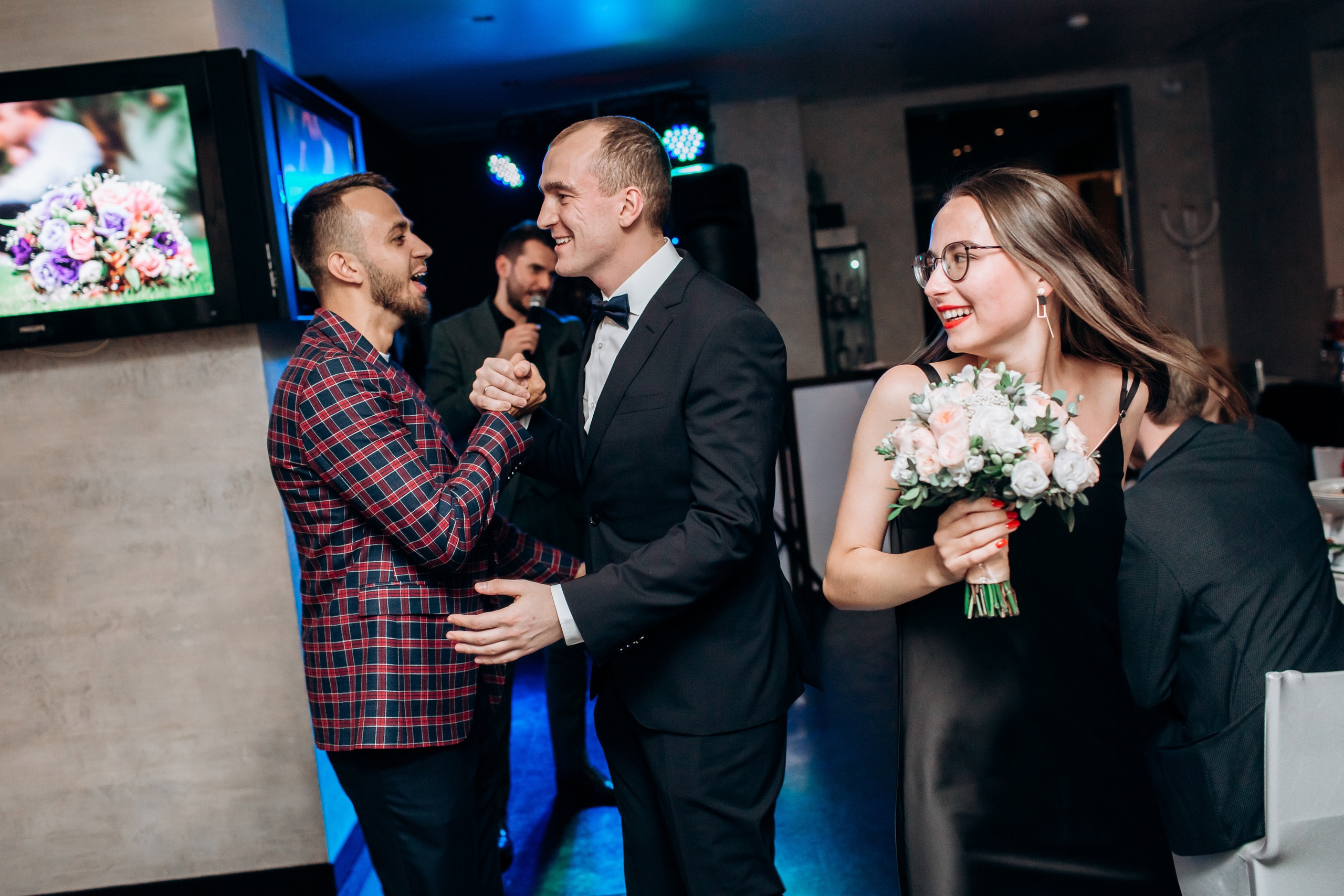 Свадебная фотосессия в Петергофе. Свадебный фотограф в Санкт-Петербурге и Петергофе Андрей Заяц