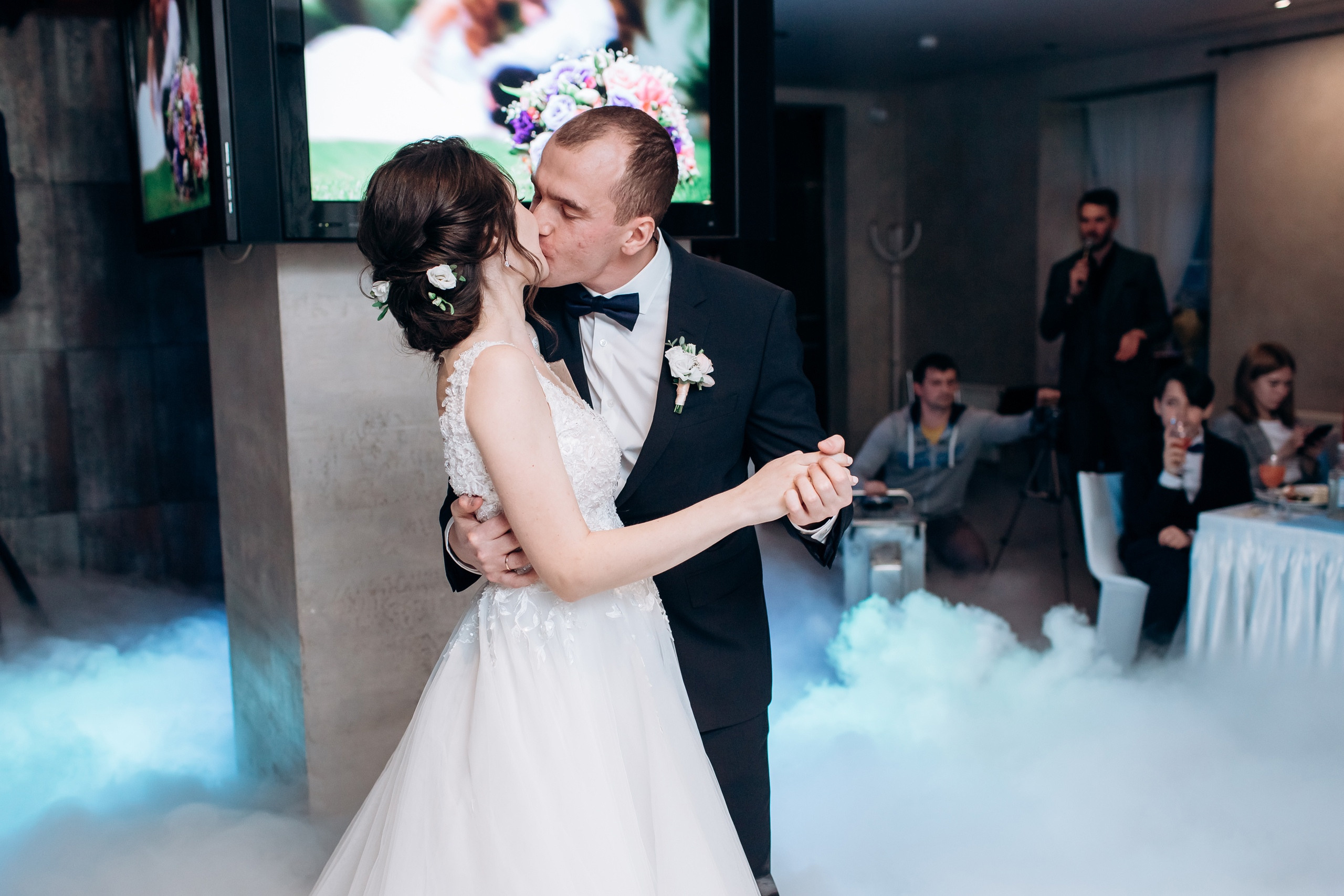 Свадебная фотосессия в Петергофе. Свадебный фотограф в Санкт-Петербурге и Петергофе Андрей Заяц