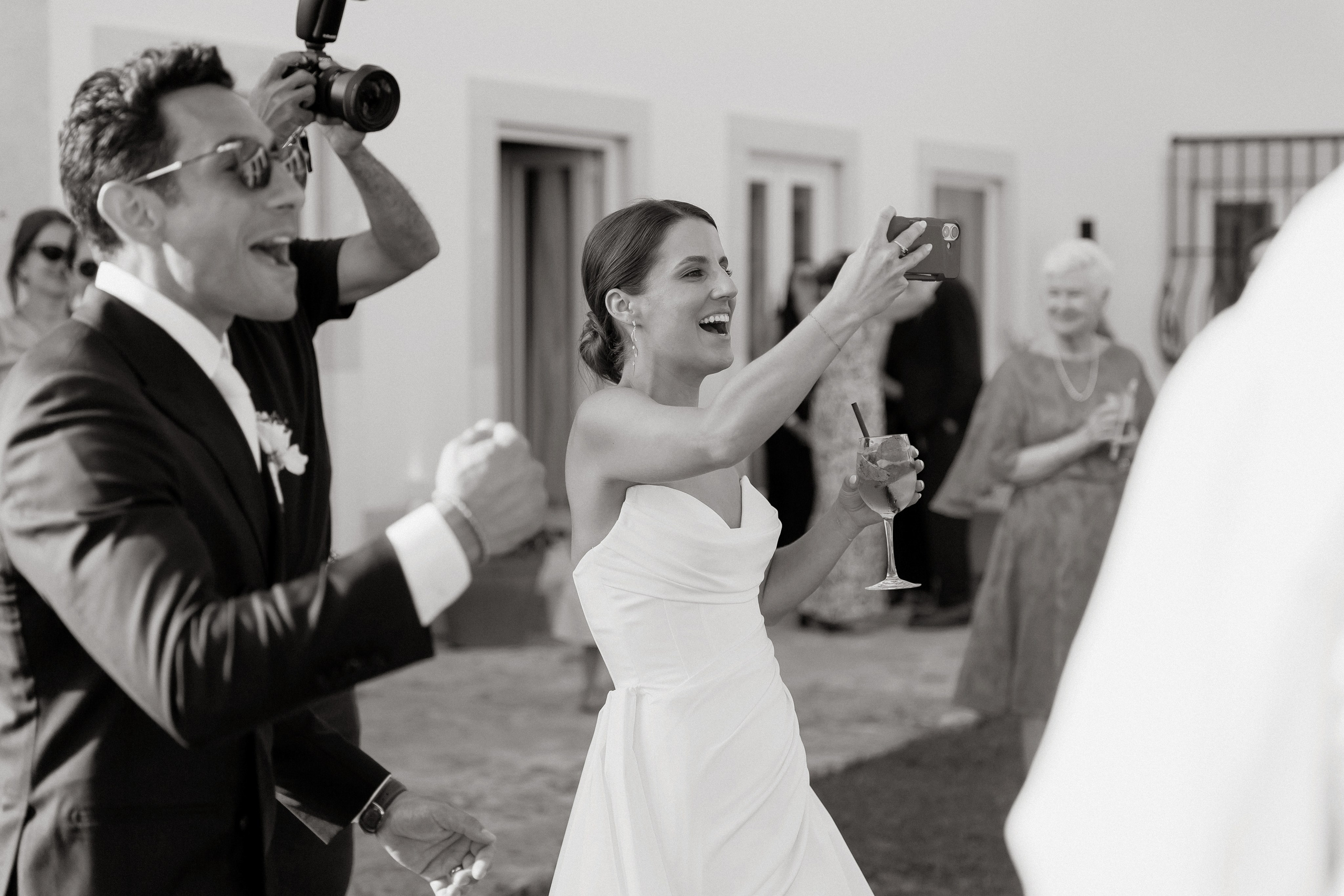 T & E. Wedding photographer