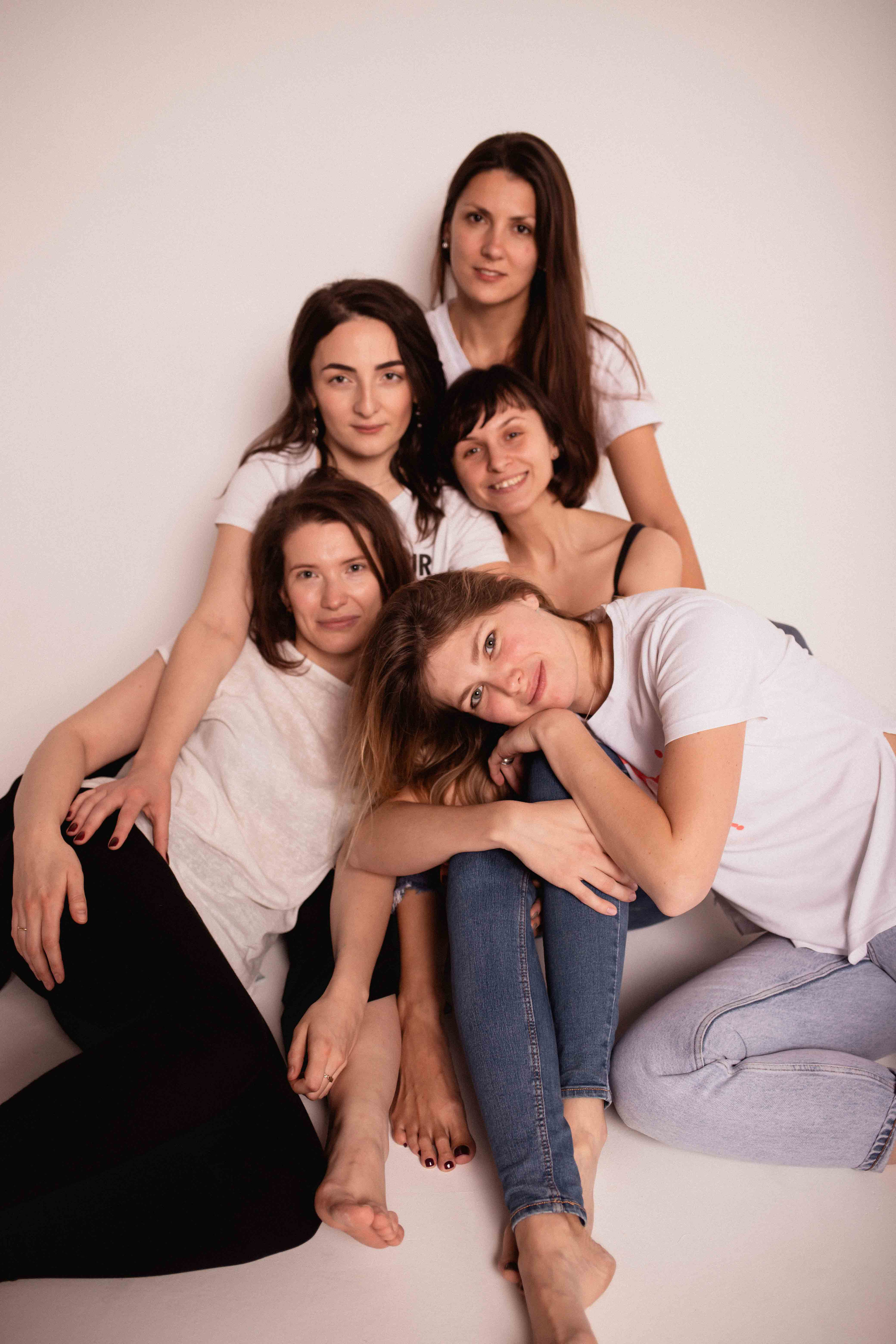 Пижамный девичник по-английски. Семейный фотограф в Москве