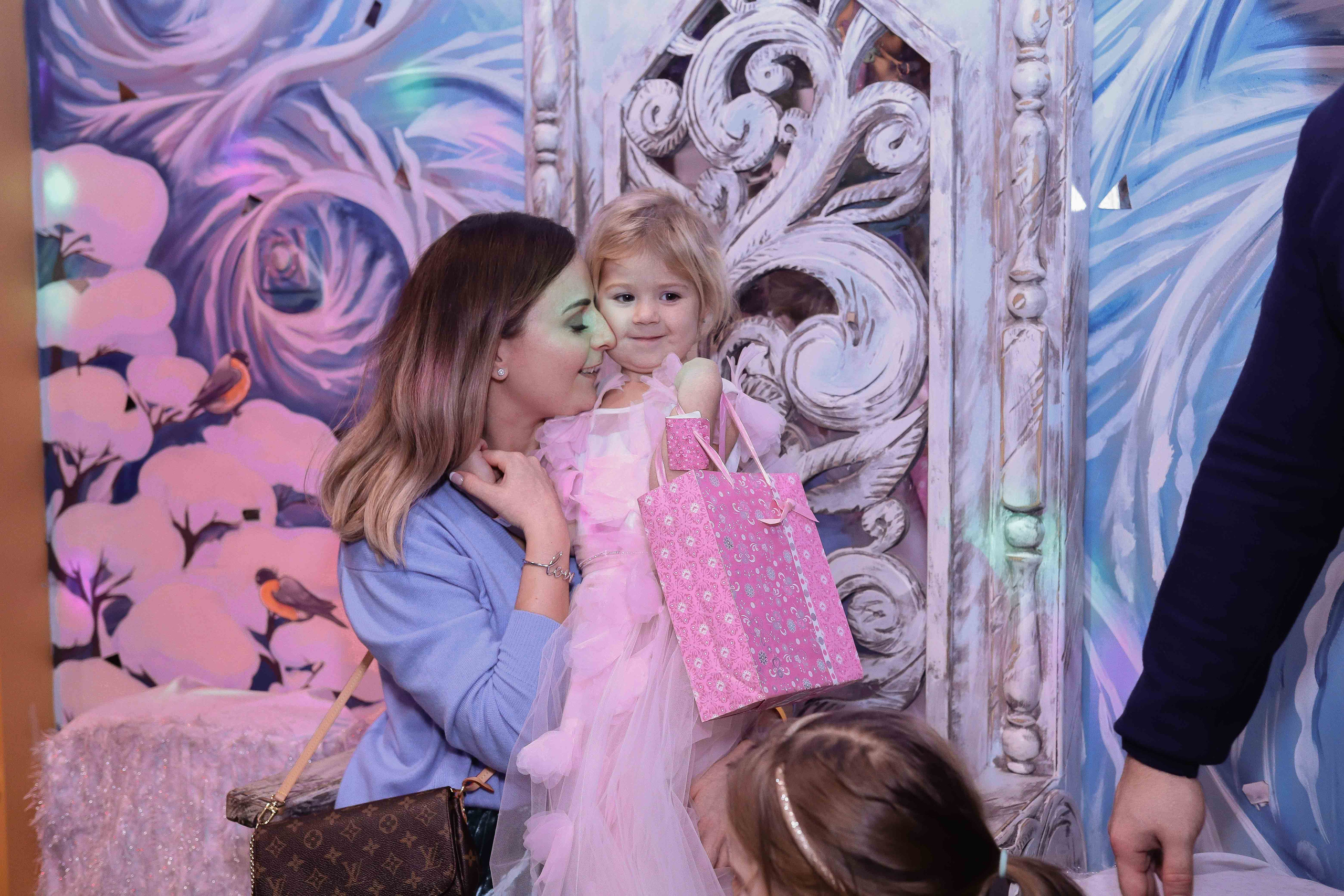 В гостях у сказки. Лиоре 3 года. Семейный фотограф в Москве