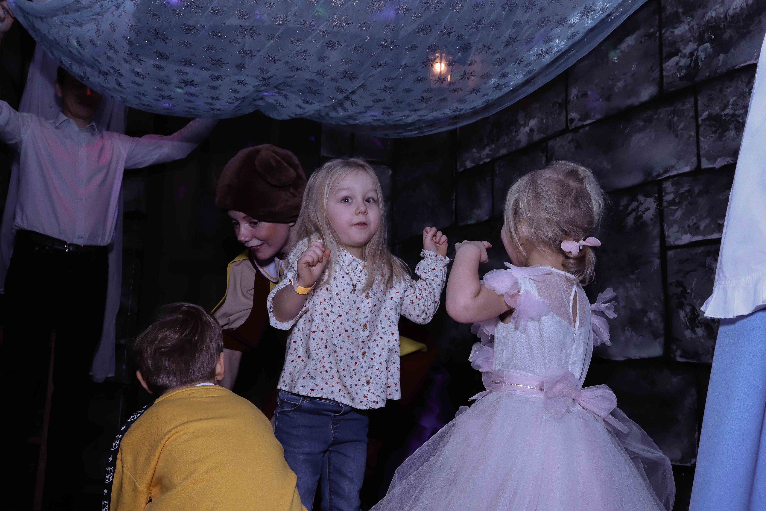 В гостях у сказки. Лиоре 3 года. Семейный фотограф в Москве