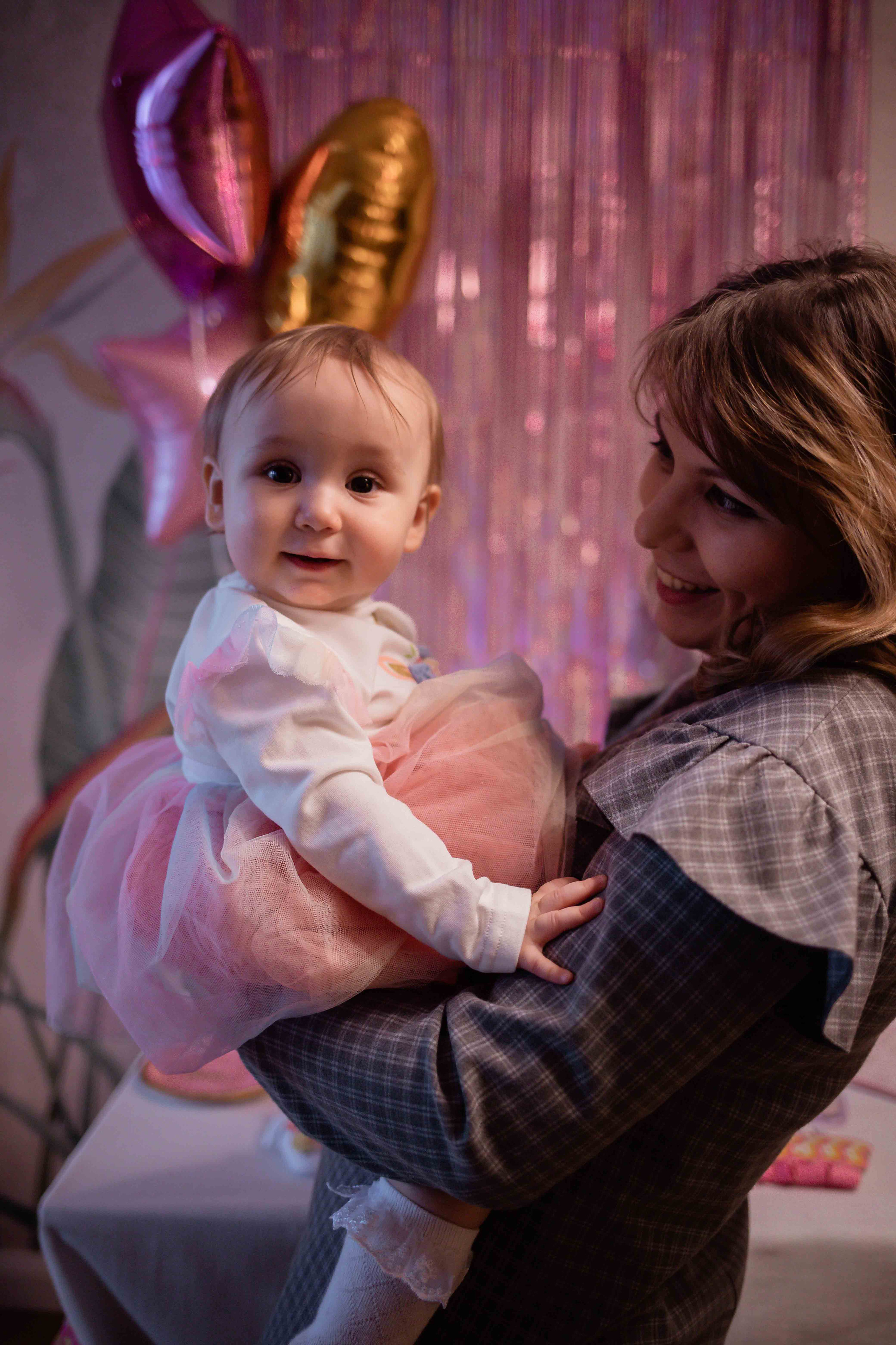 Первый день рождения дома. Семейный фотограф в Москве