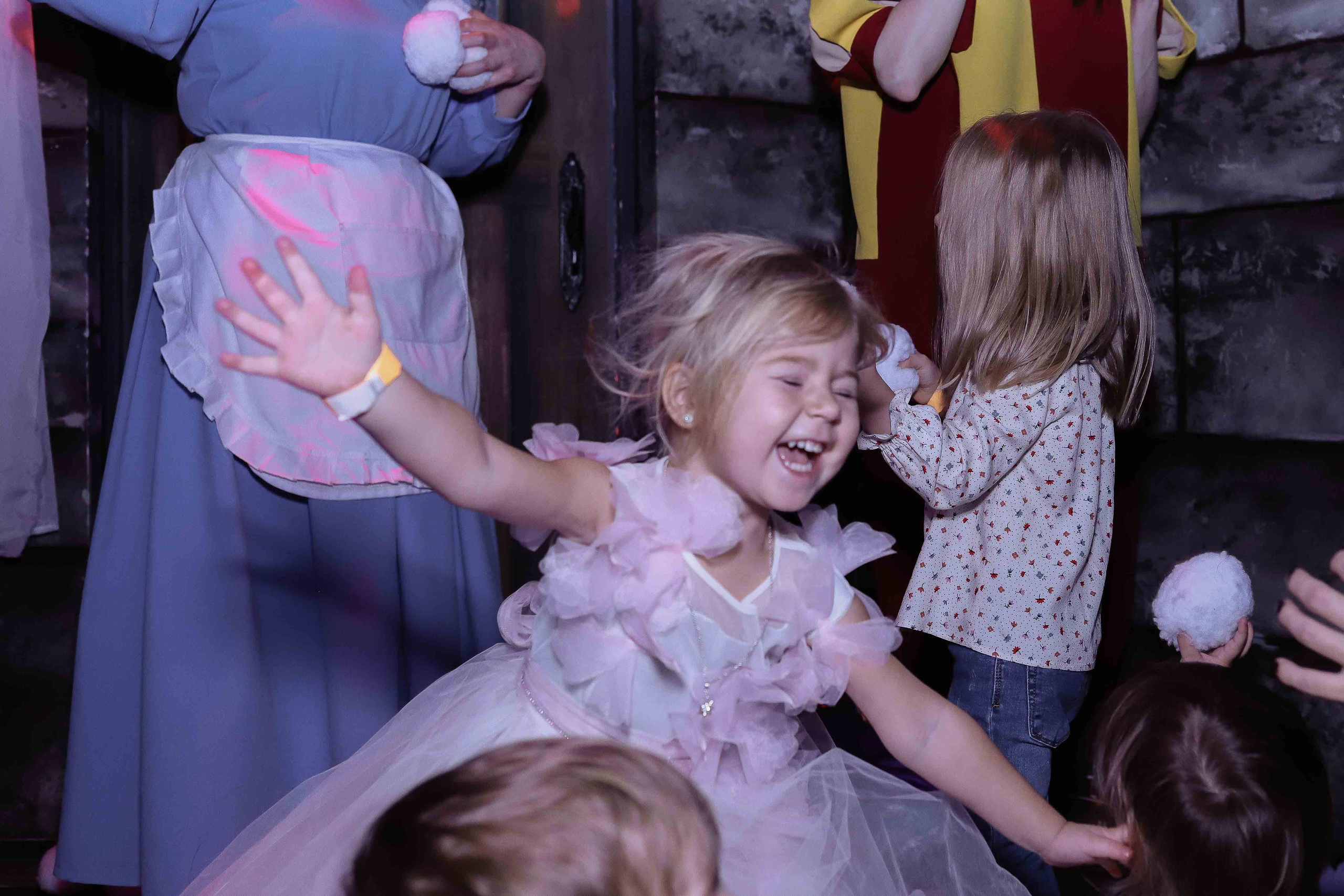 В гостях у сказки. Лиоре 3 года. Семейный фотограф в Москве