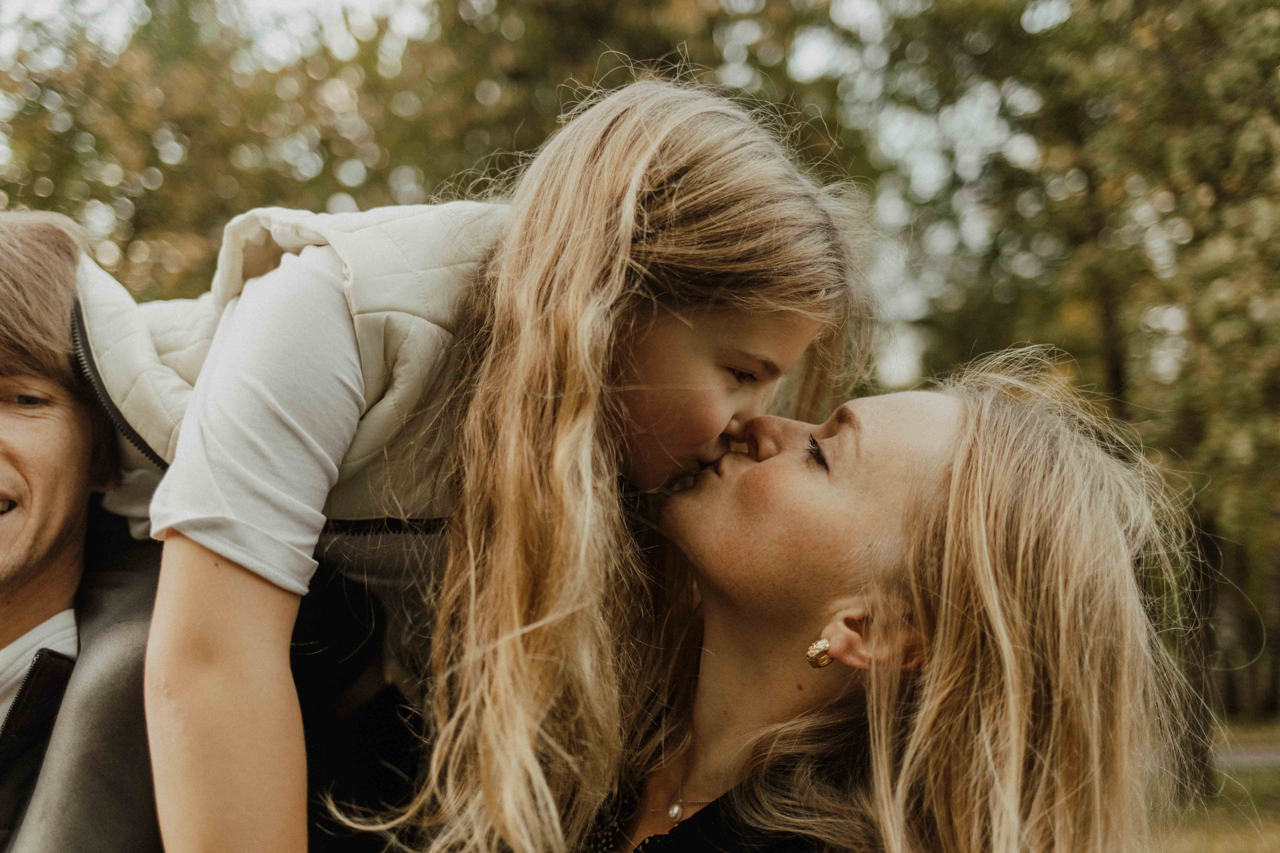 Надежда, Дмитрий и Ева. Семейный фотограф в Москве