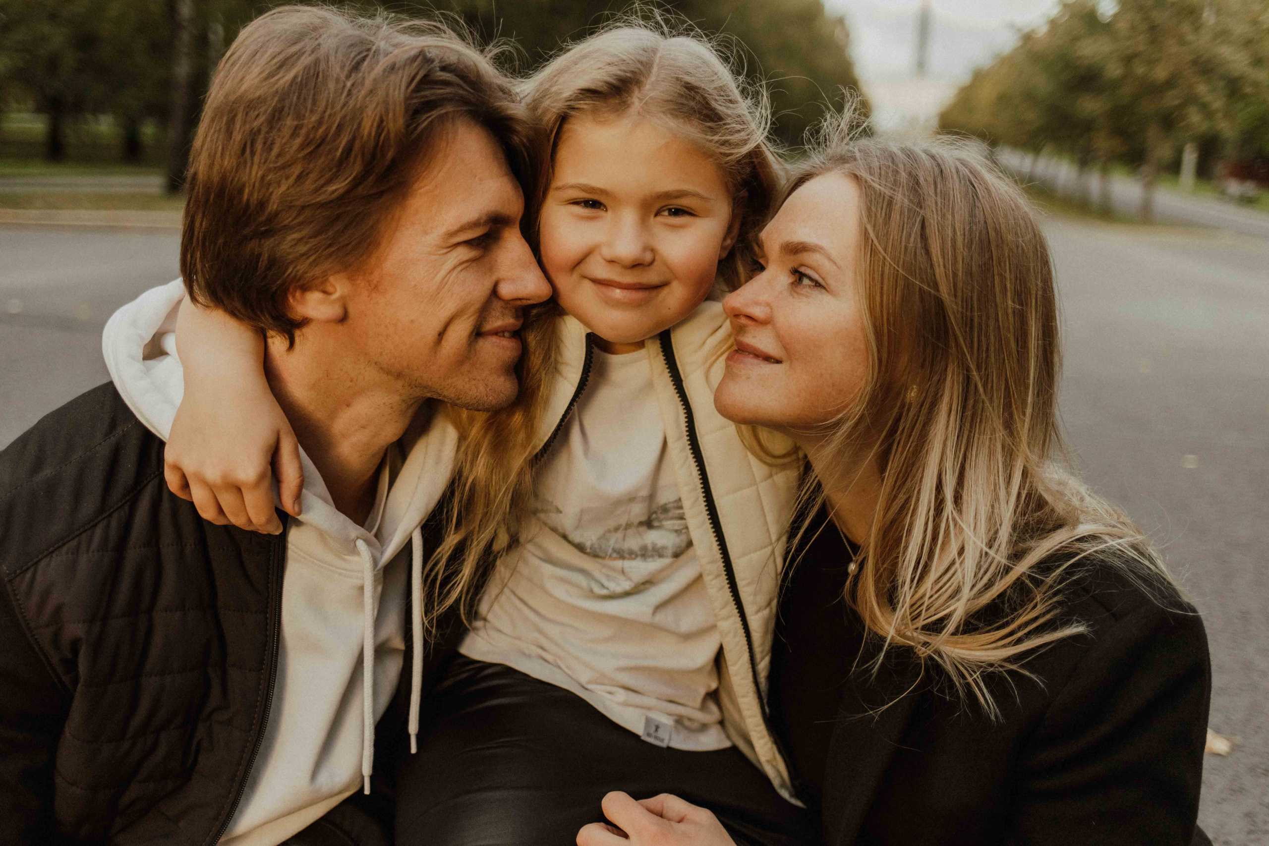 Надежда, Дмитрий и Ева. Семейный фотограф в Москве