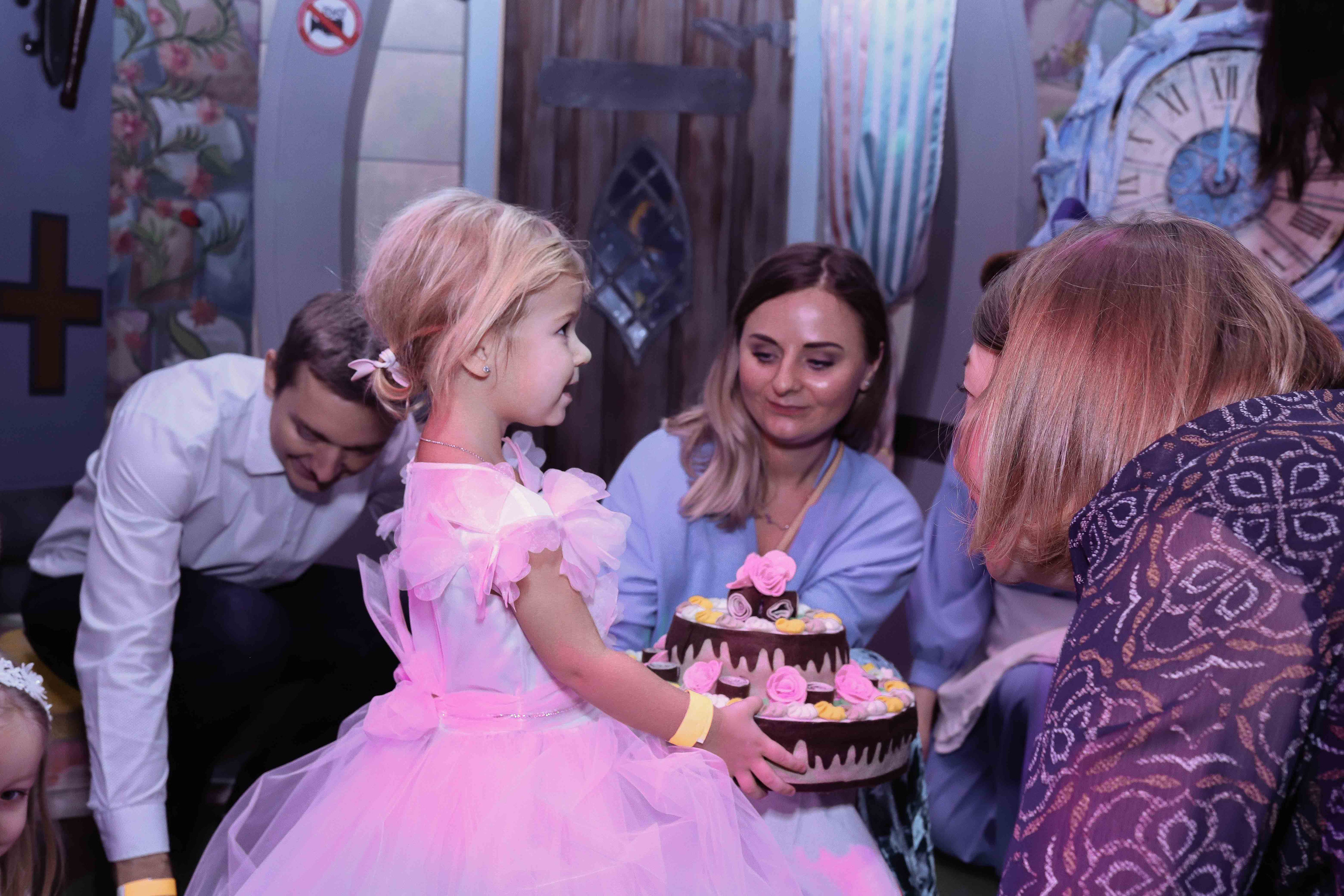 В гостях у сказки. Лиоре 3 года. Семейный фотограф в Москве