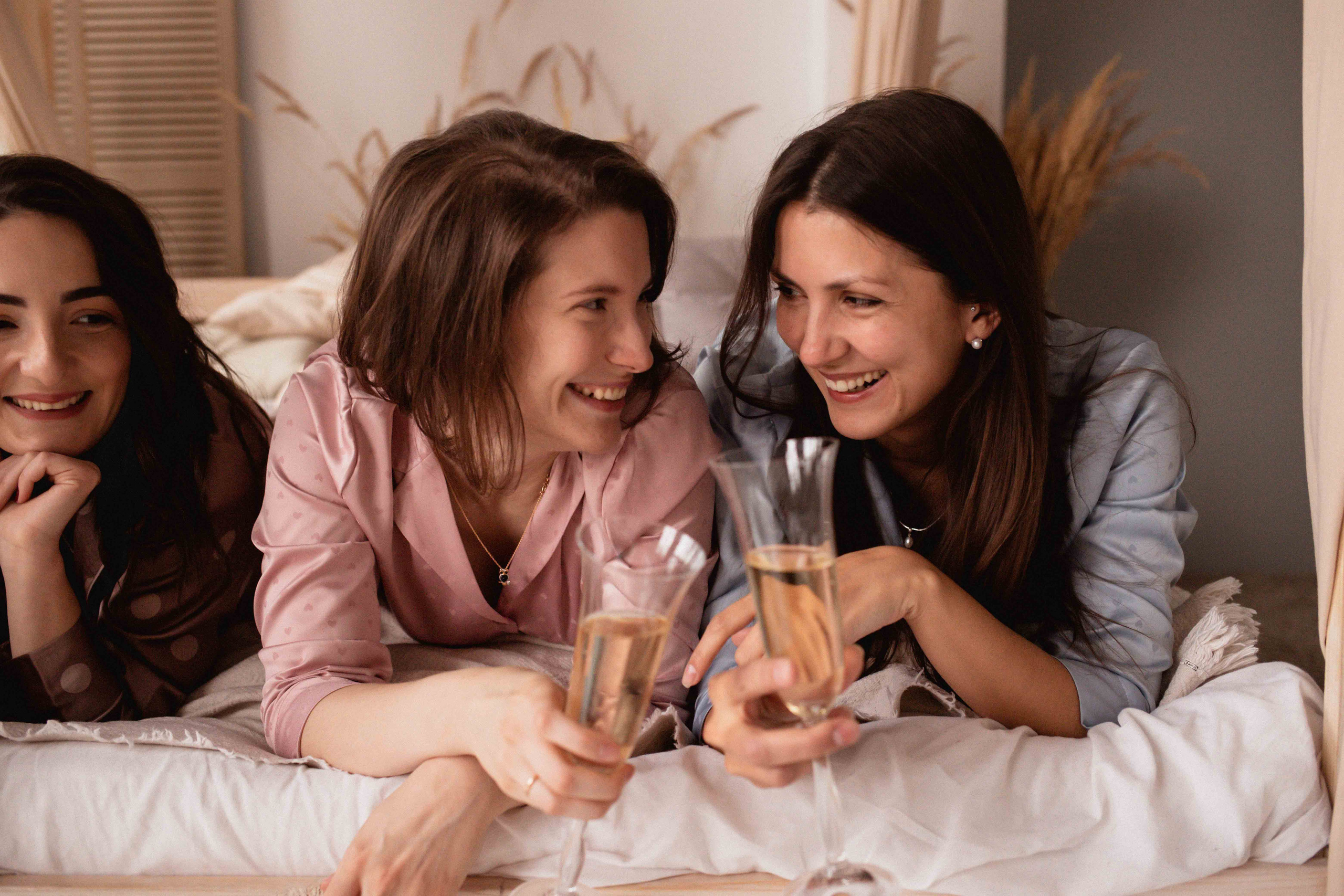 Пижамный девичник по-английски. Семейный фотограф в Москве