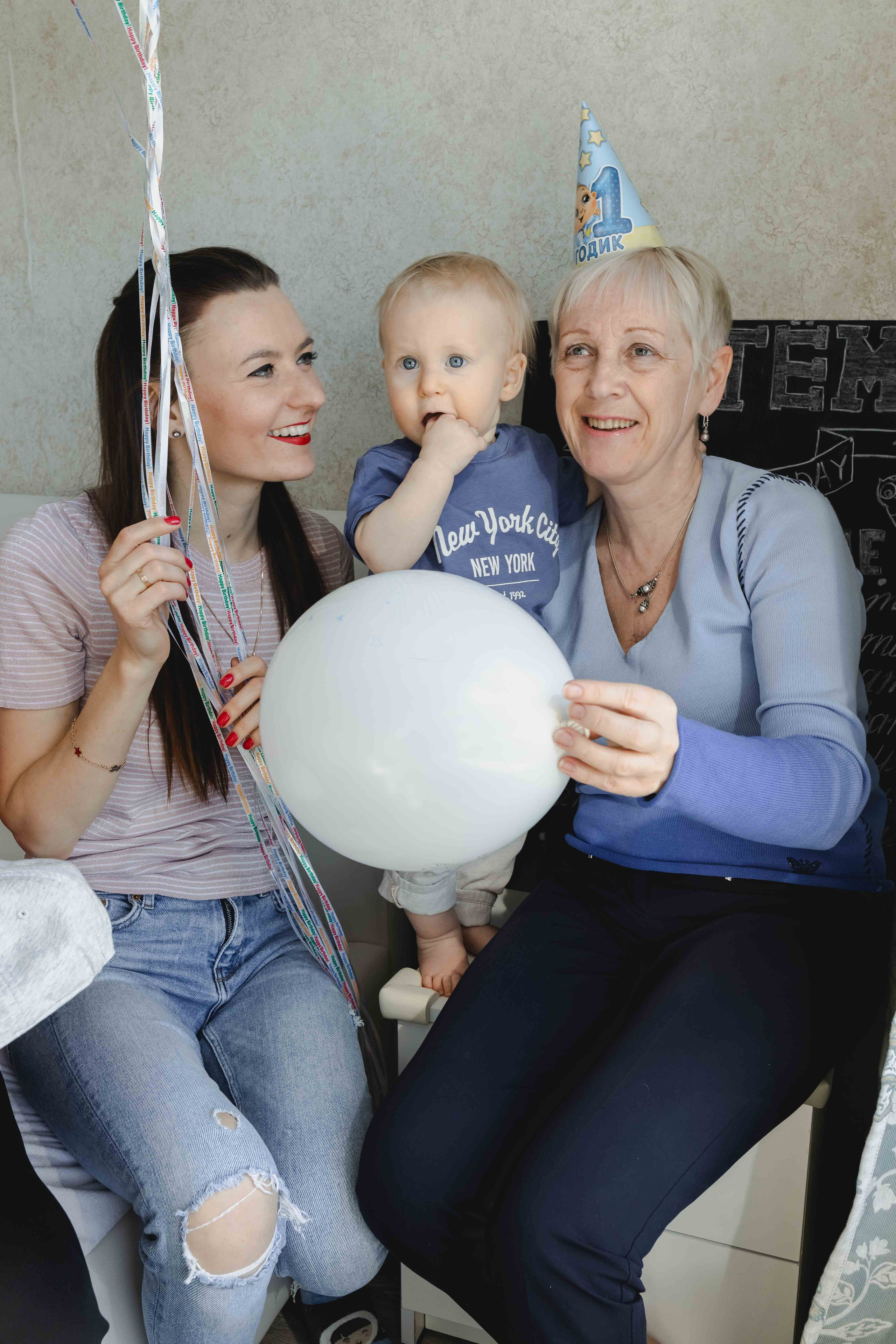 Первый день рождения Артема в кругу семьи. Семейный фотограф в Москве