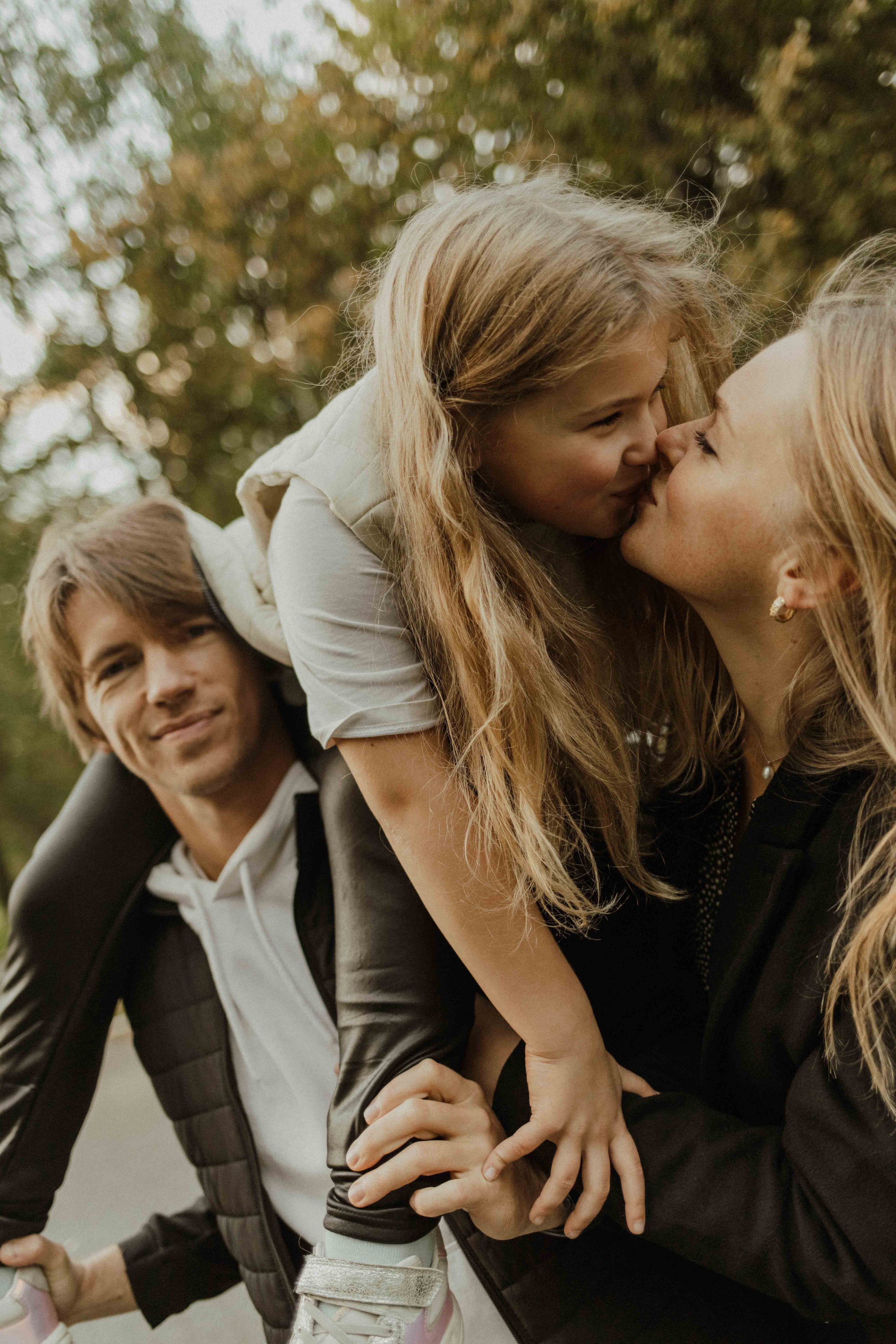 Надежда, Дмитрий и Ева. Семейный фотограф в Москве