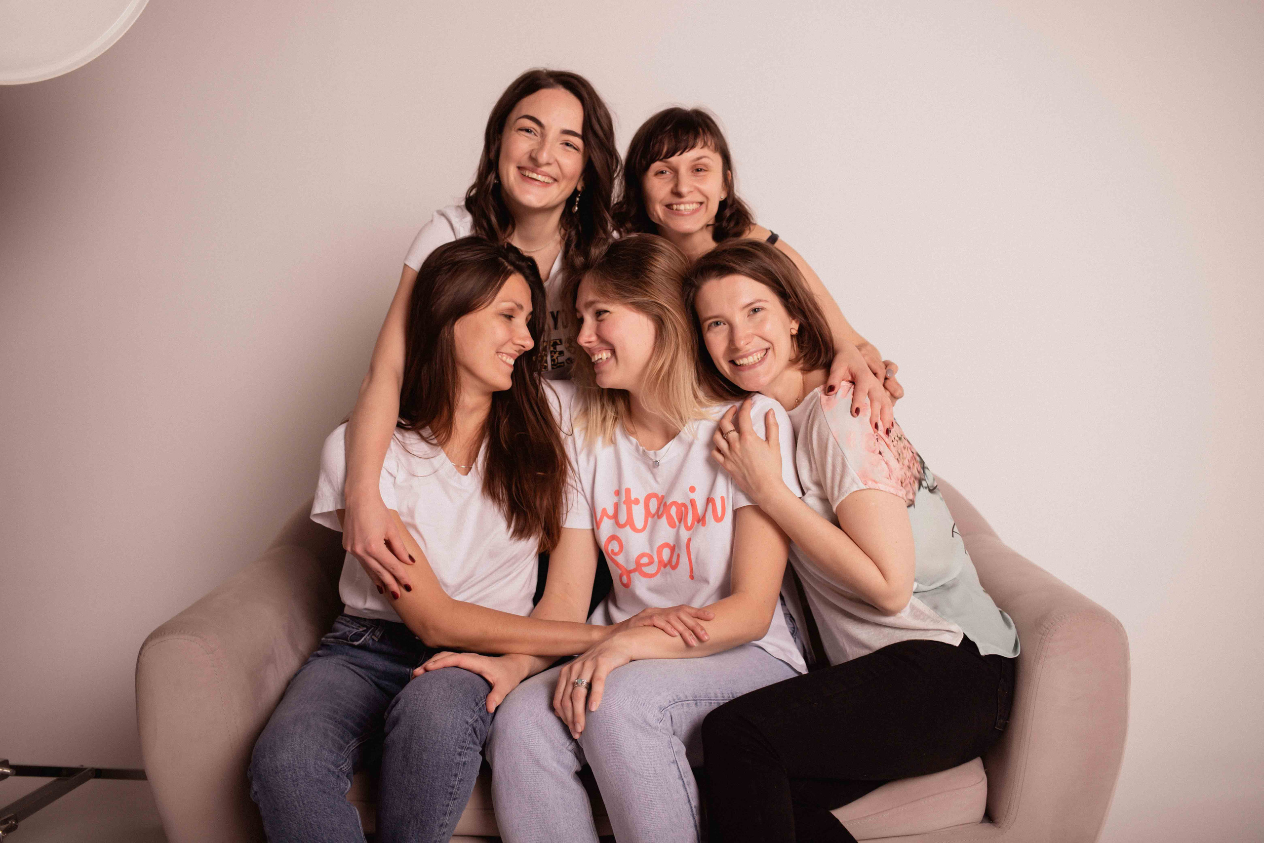 Пижамный девичник по-английски. Семейный фотограф в Москве